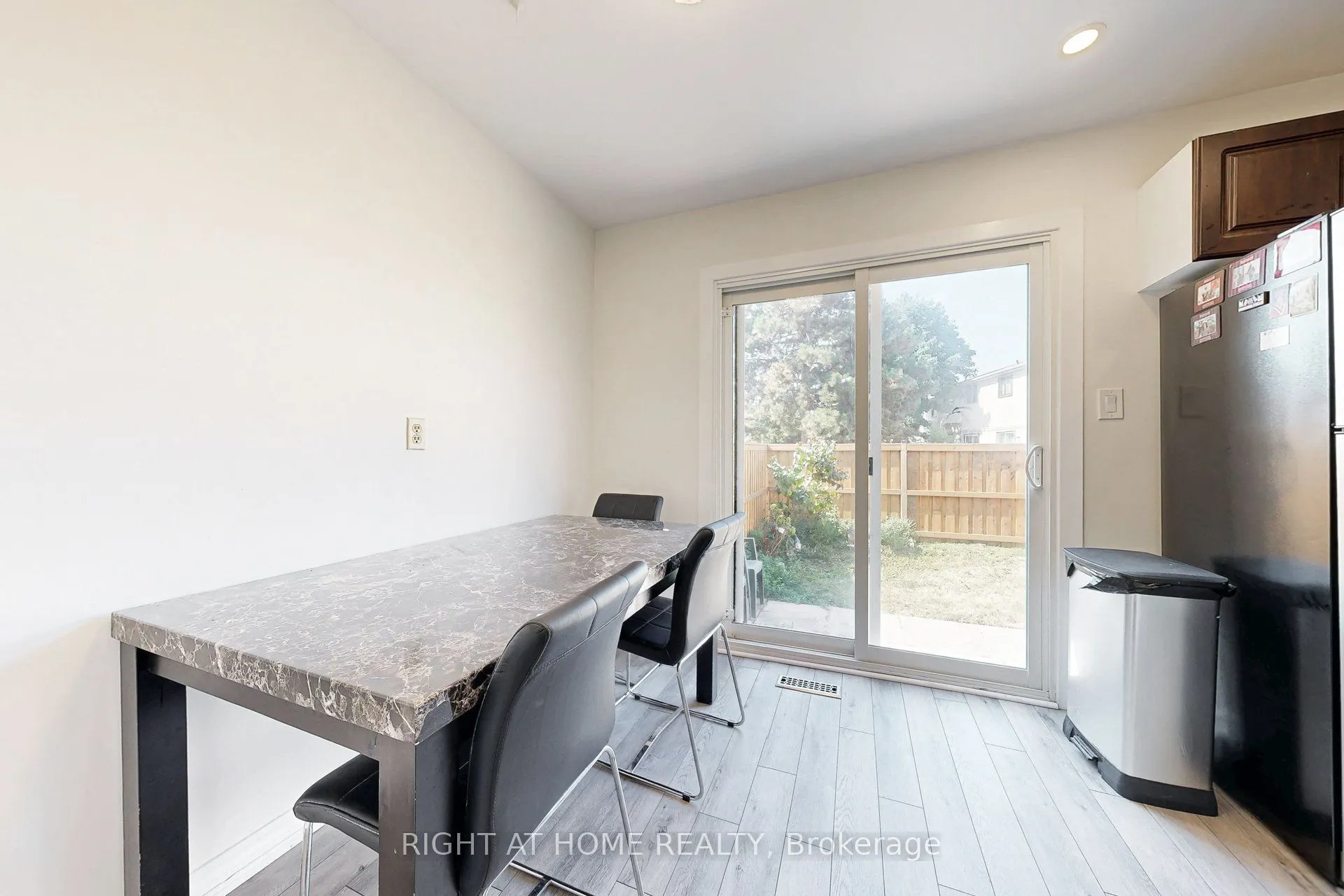 83 Guildford Crescent, #83