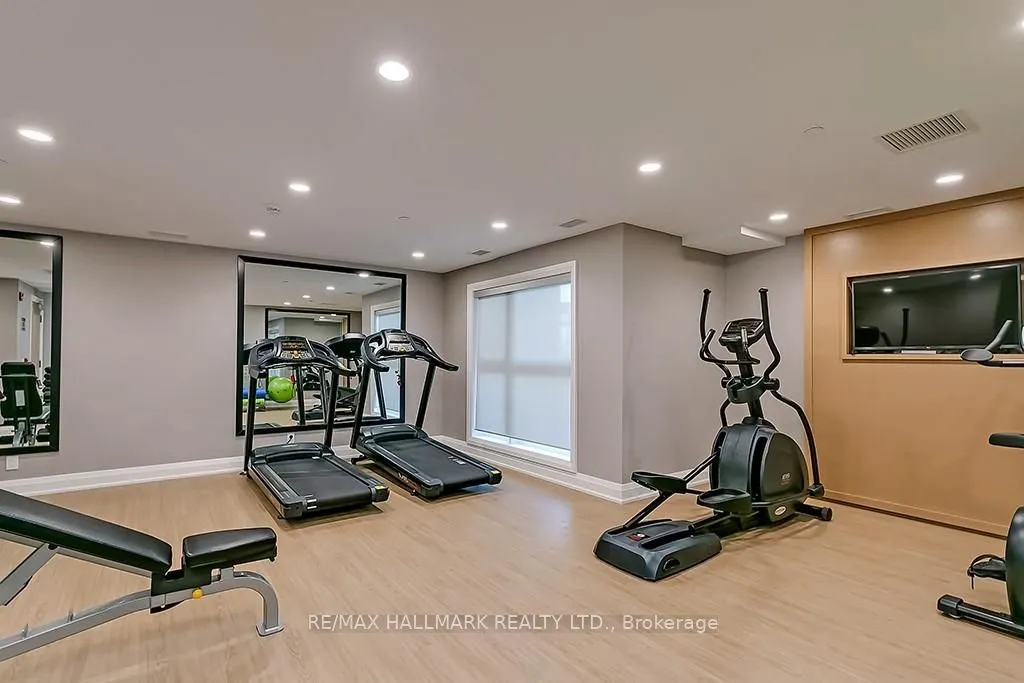 128 Grovewood Common, #110