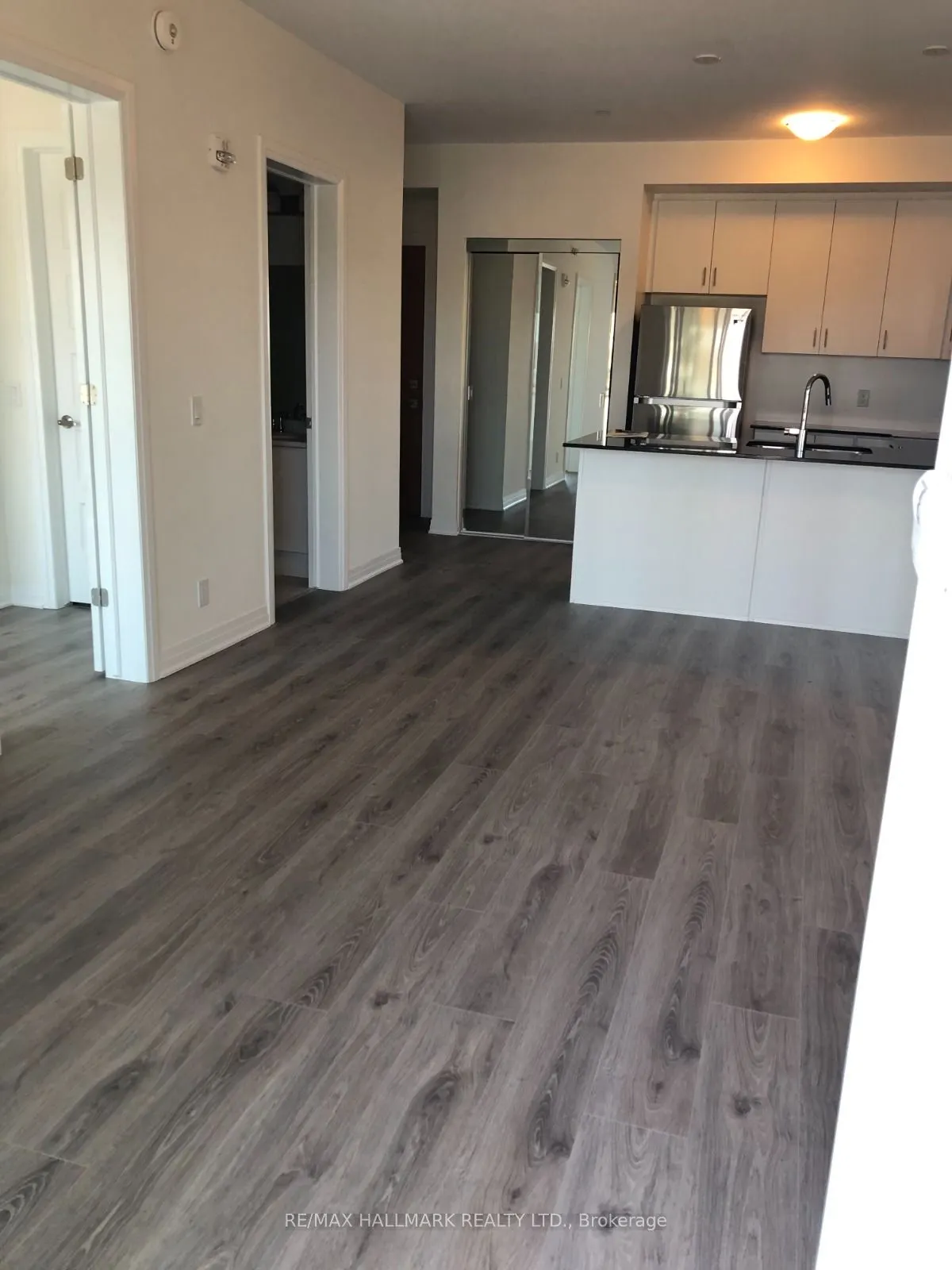 128 Grovewood Common, #110
