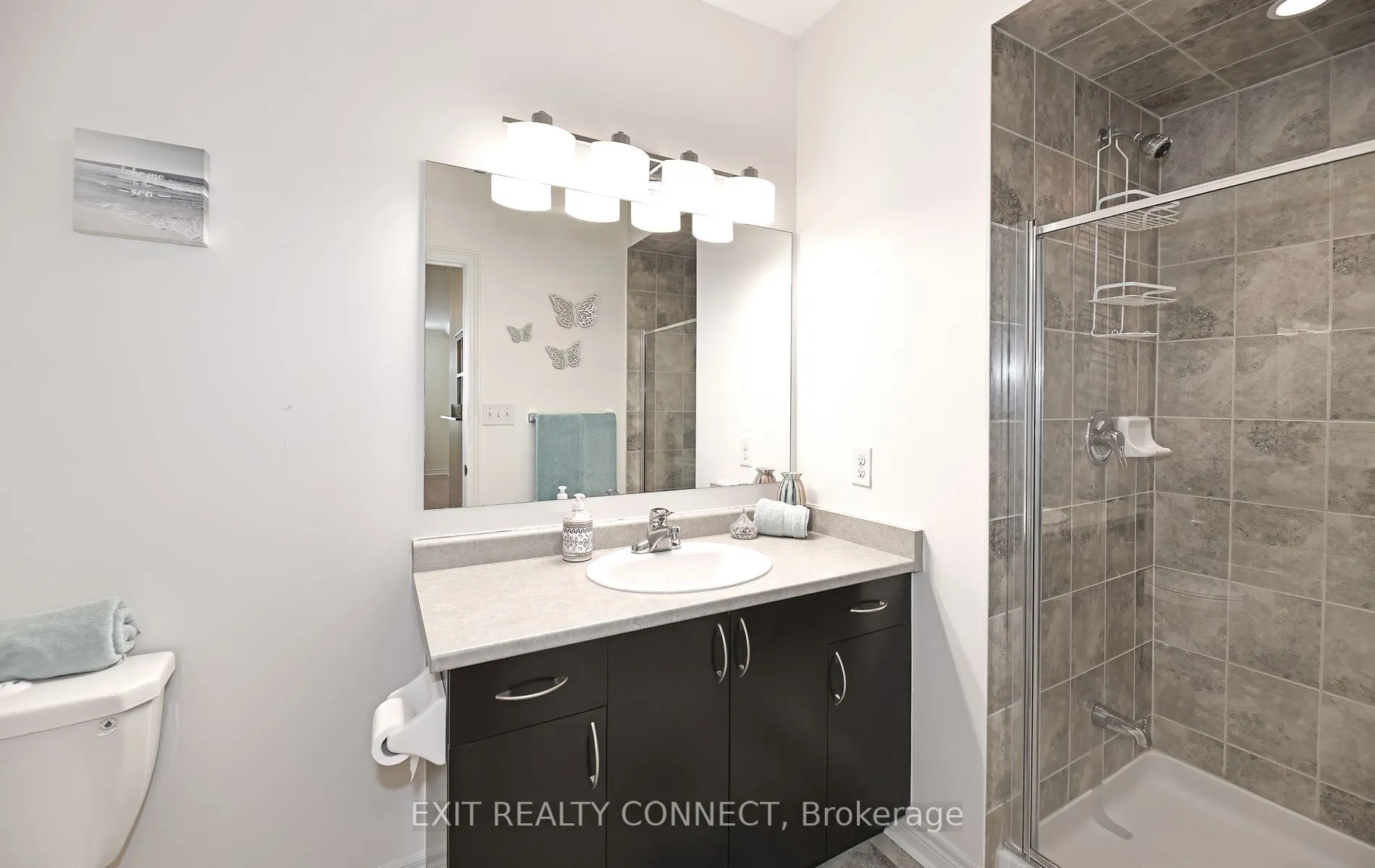 383 Main Street E, #112