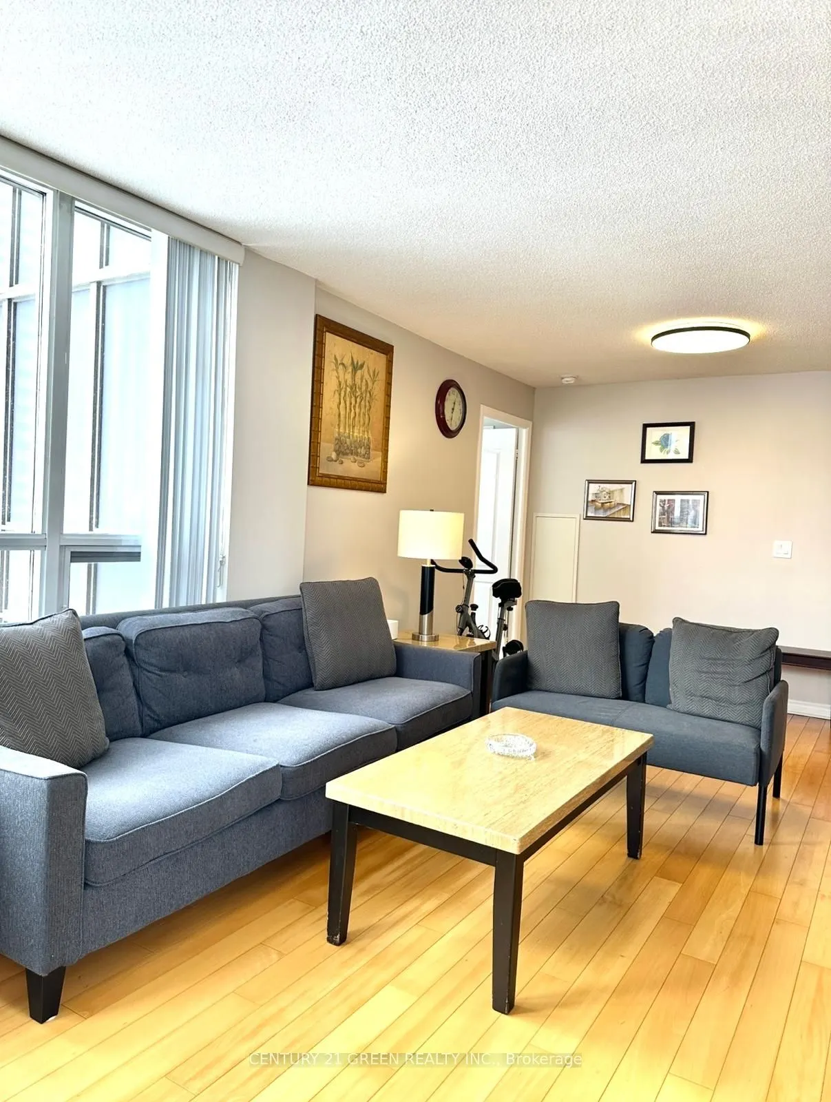 4090 Living Arts Drive, #1102