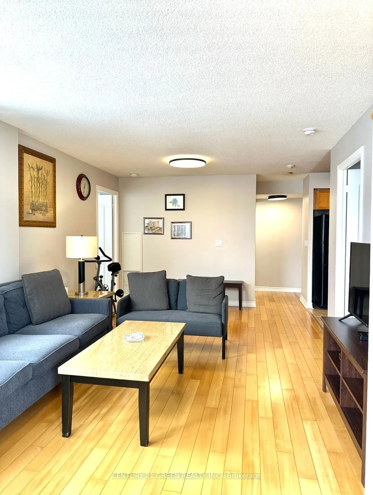 4090 Living Arts Drive, #1102