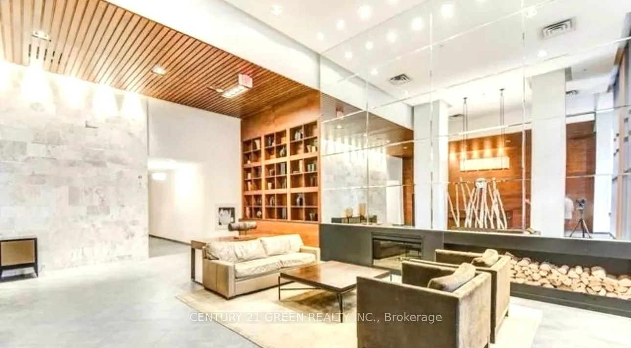 4090 Living Arts Drive, #1102