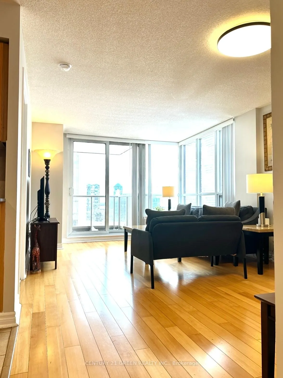 4090 Living Arts Drive, #1102