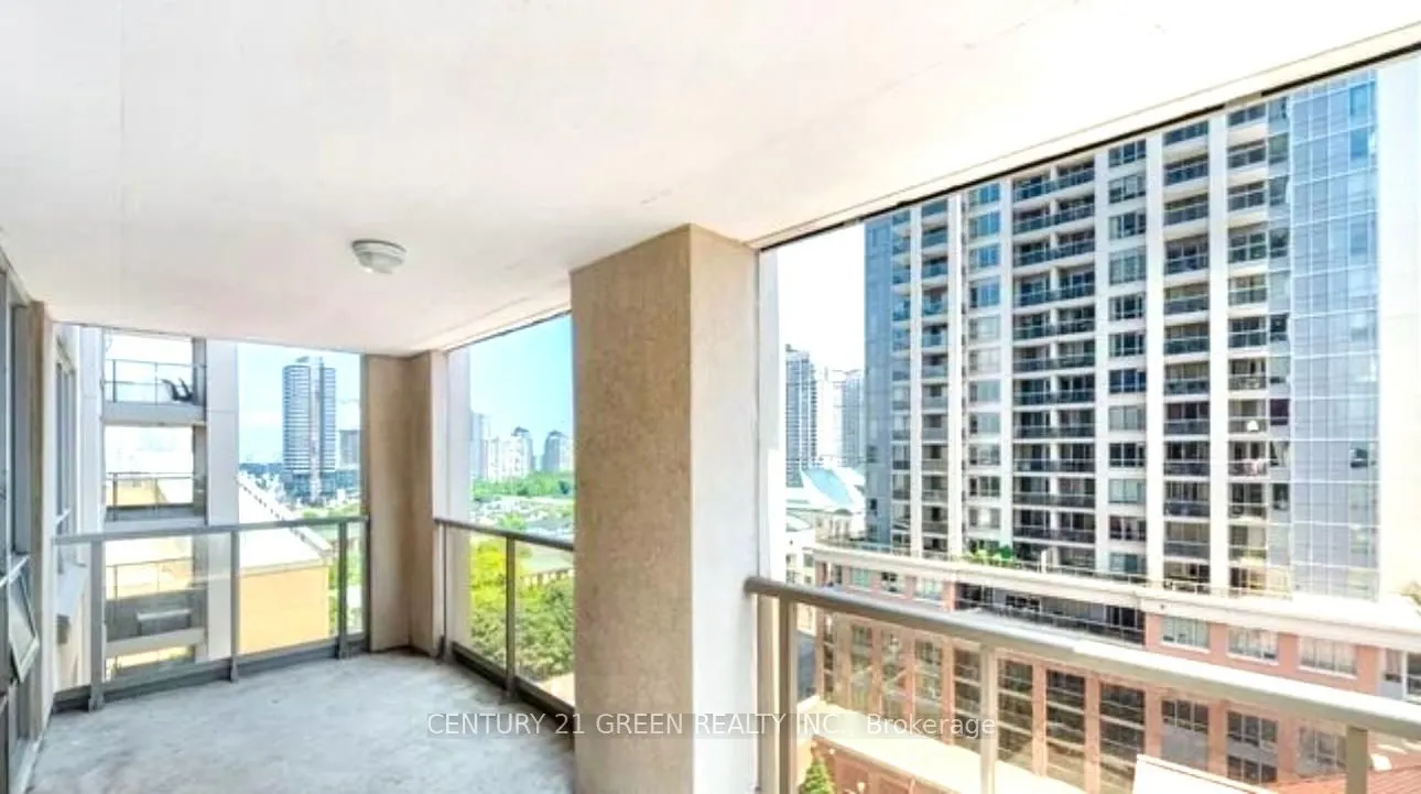 4090 Living Arts Drive, #1102
