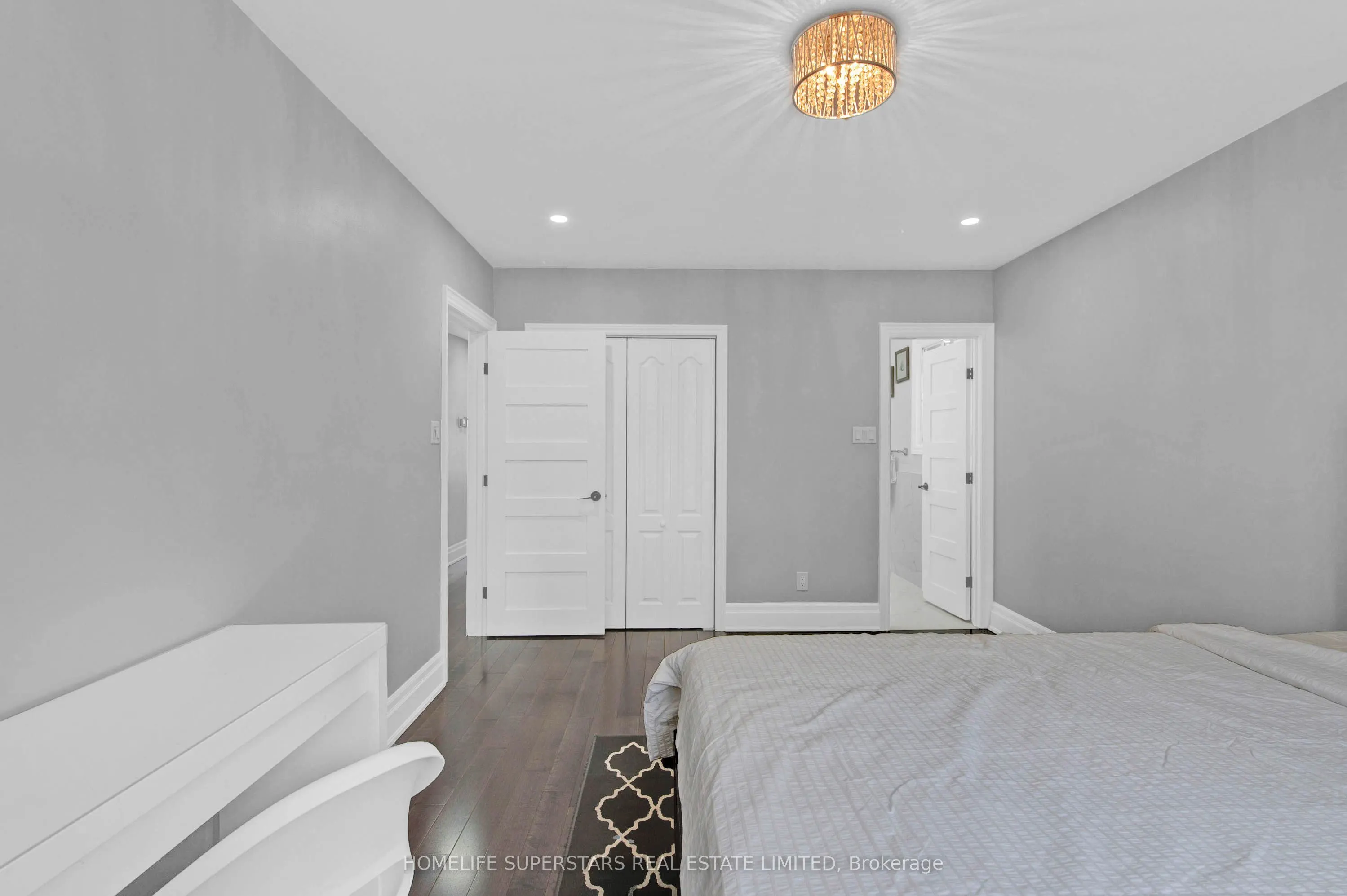 24 Archway Crescent