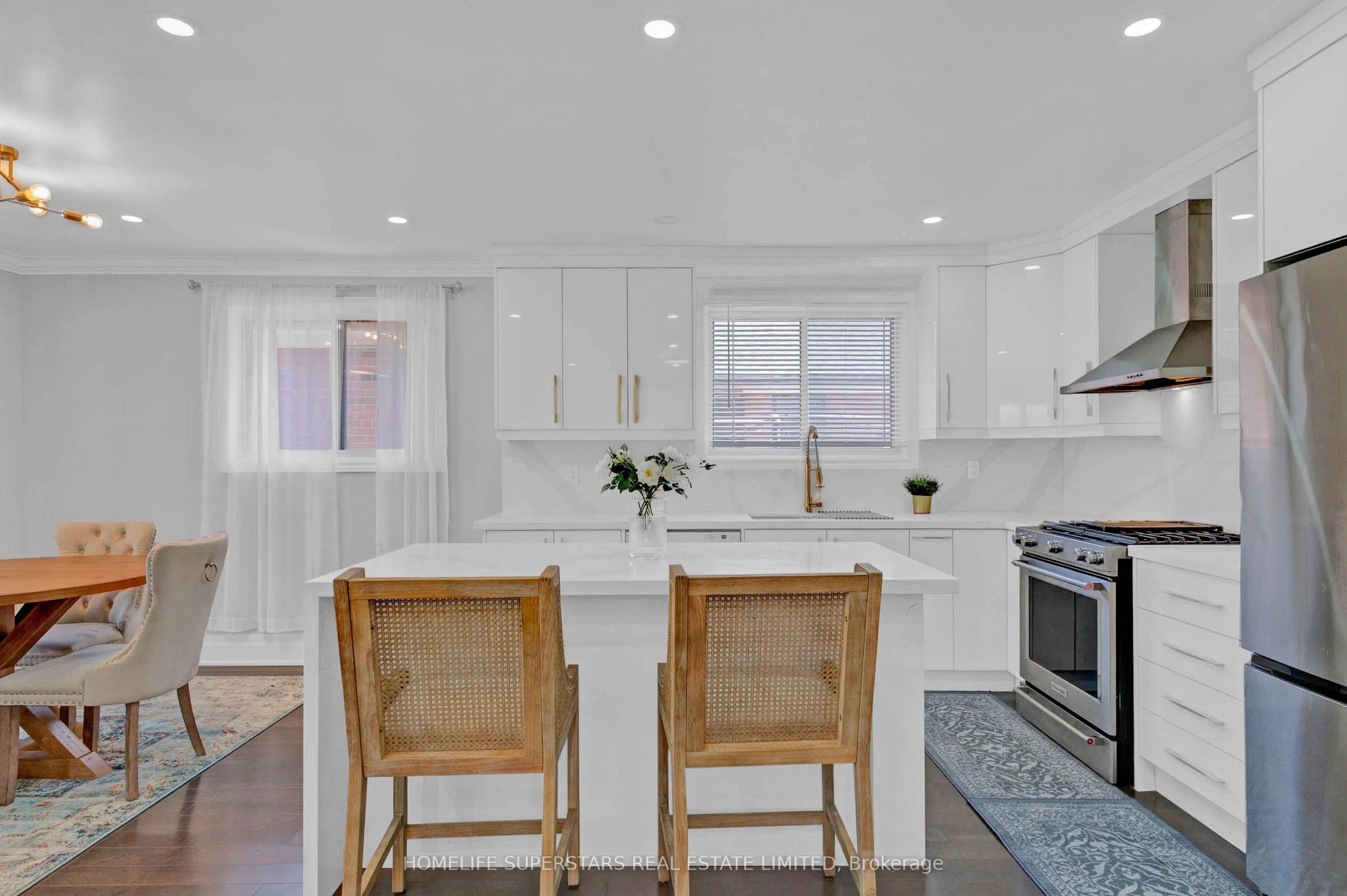 24 Archway Crescent