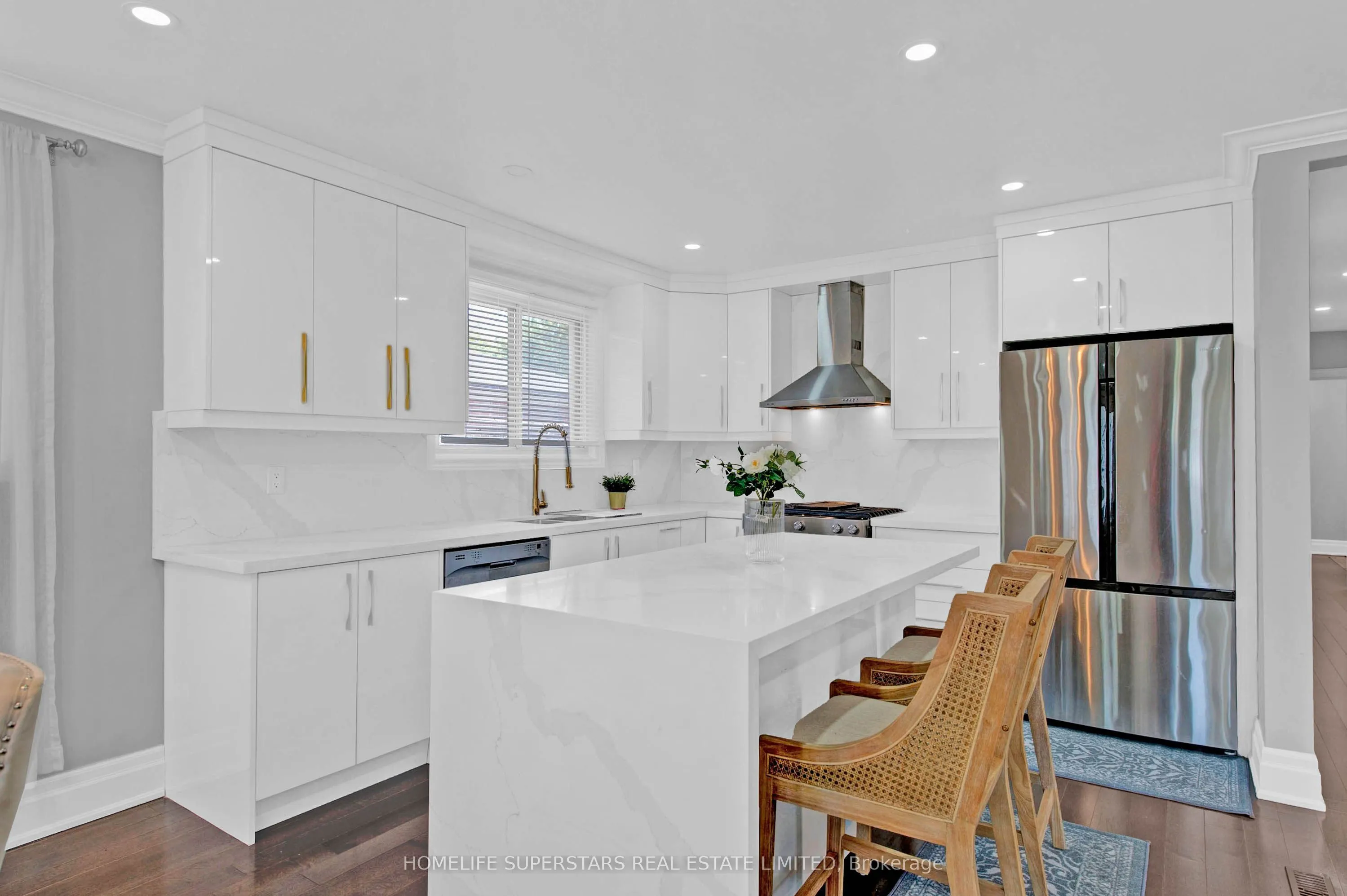 24 Archway Crescent