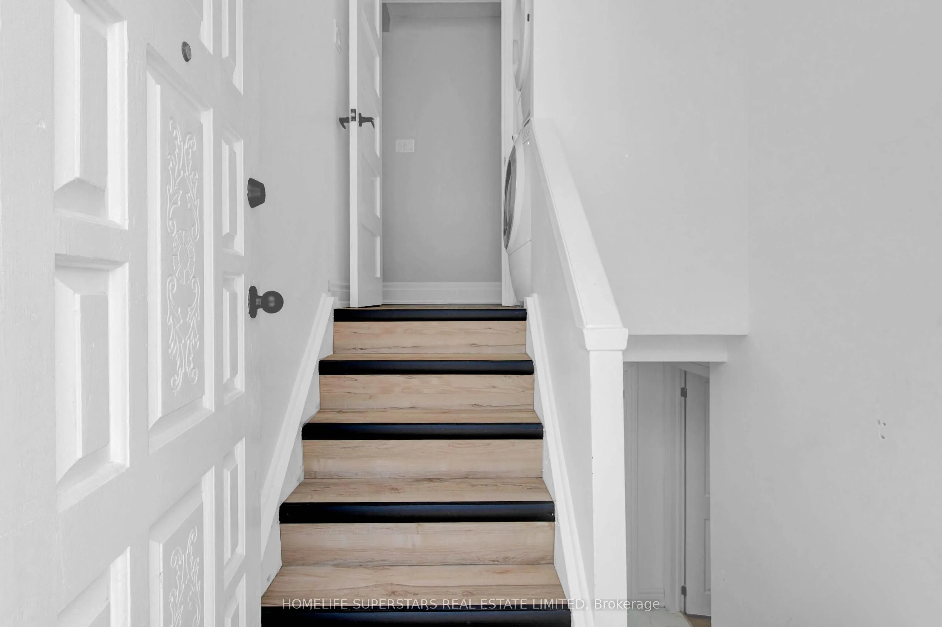 24 Archway Crescent