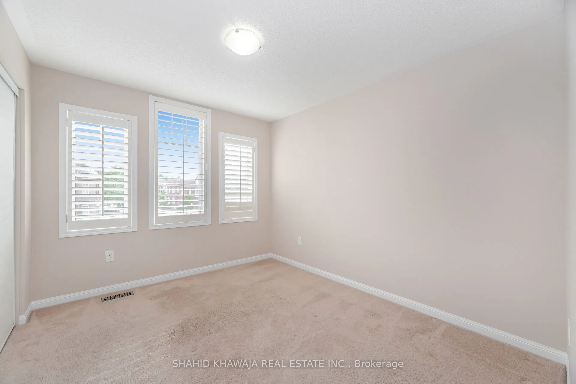 849 Farmstead Drive
