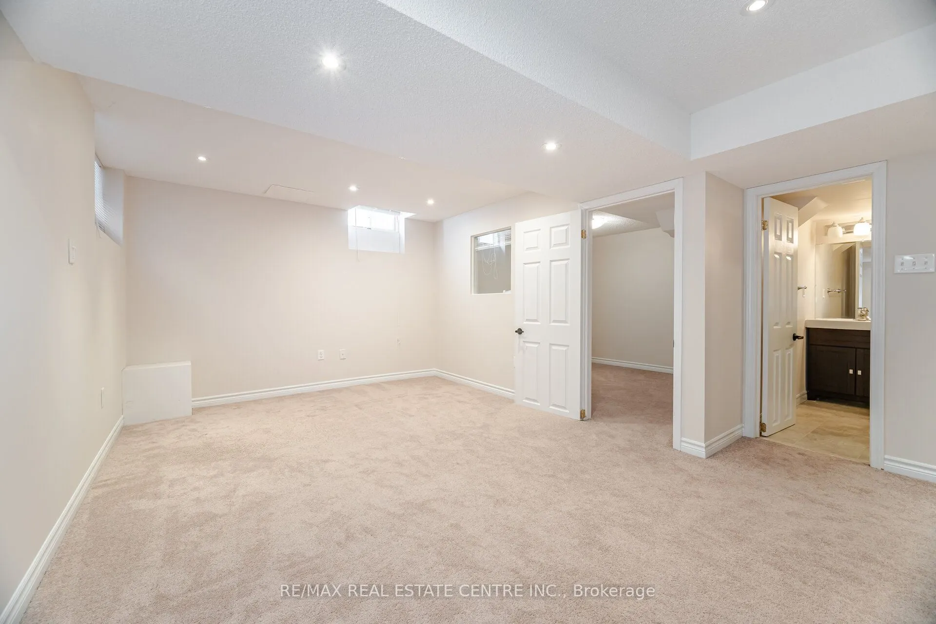 2021 Redstone Crescent