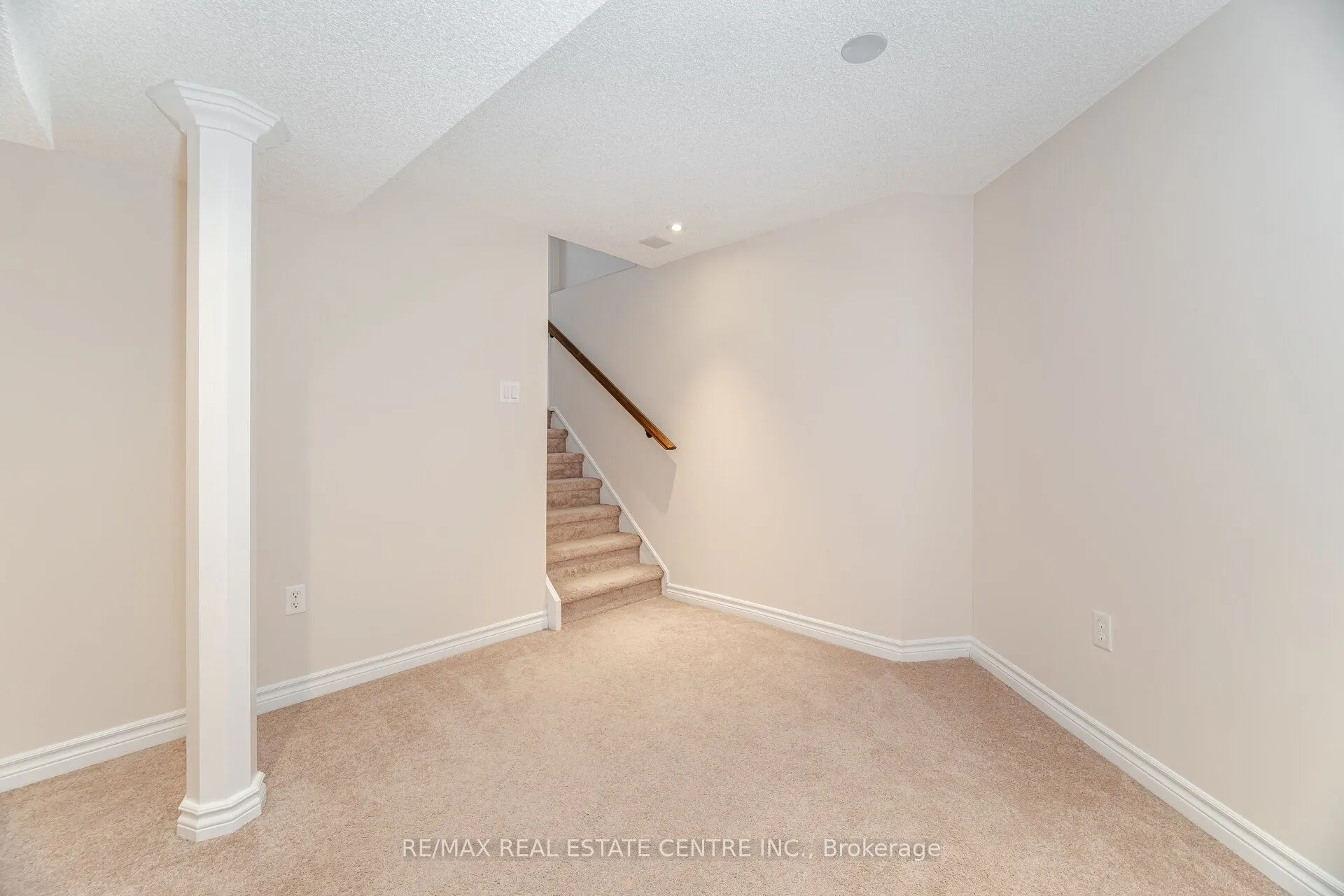 2021 Redstone Crescent