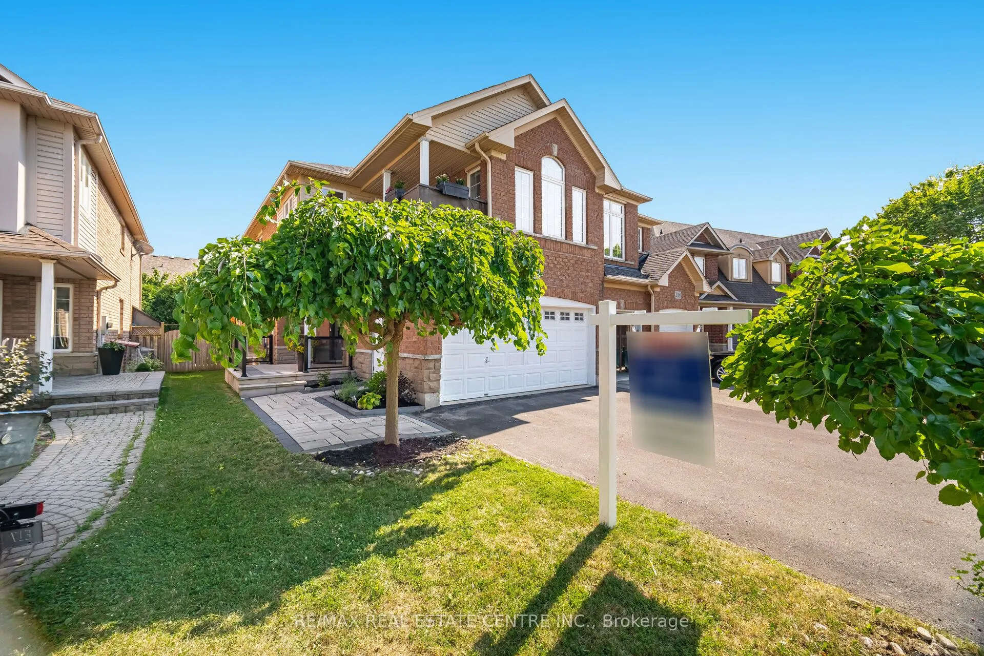 2021 Redstone Crescent