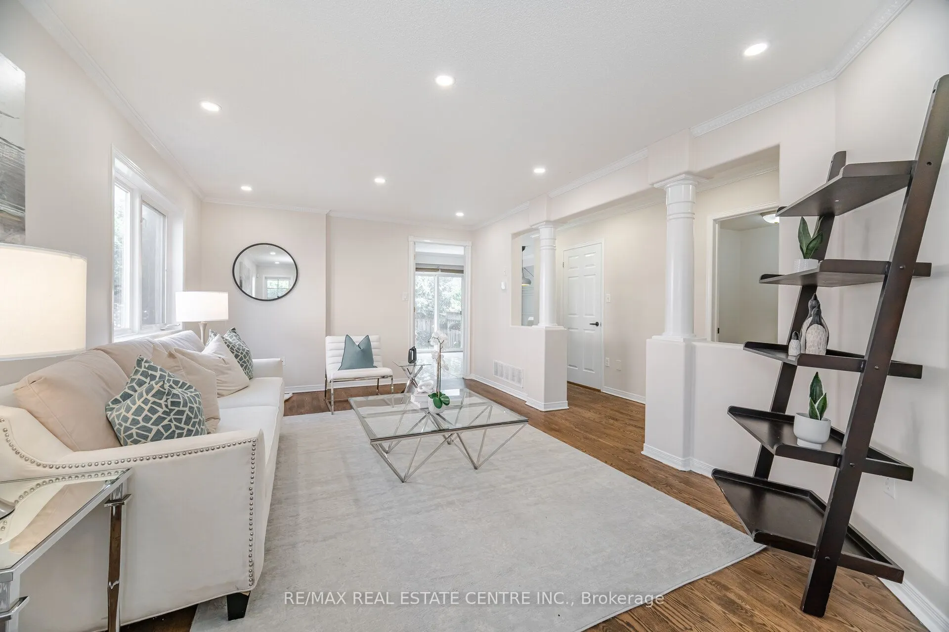 2021 Redstone Crescent