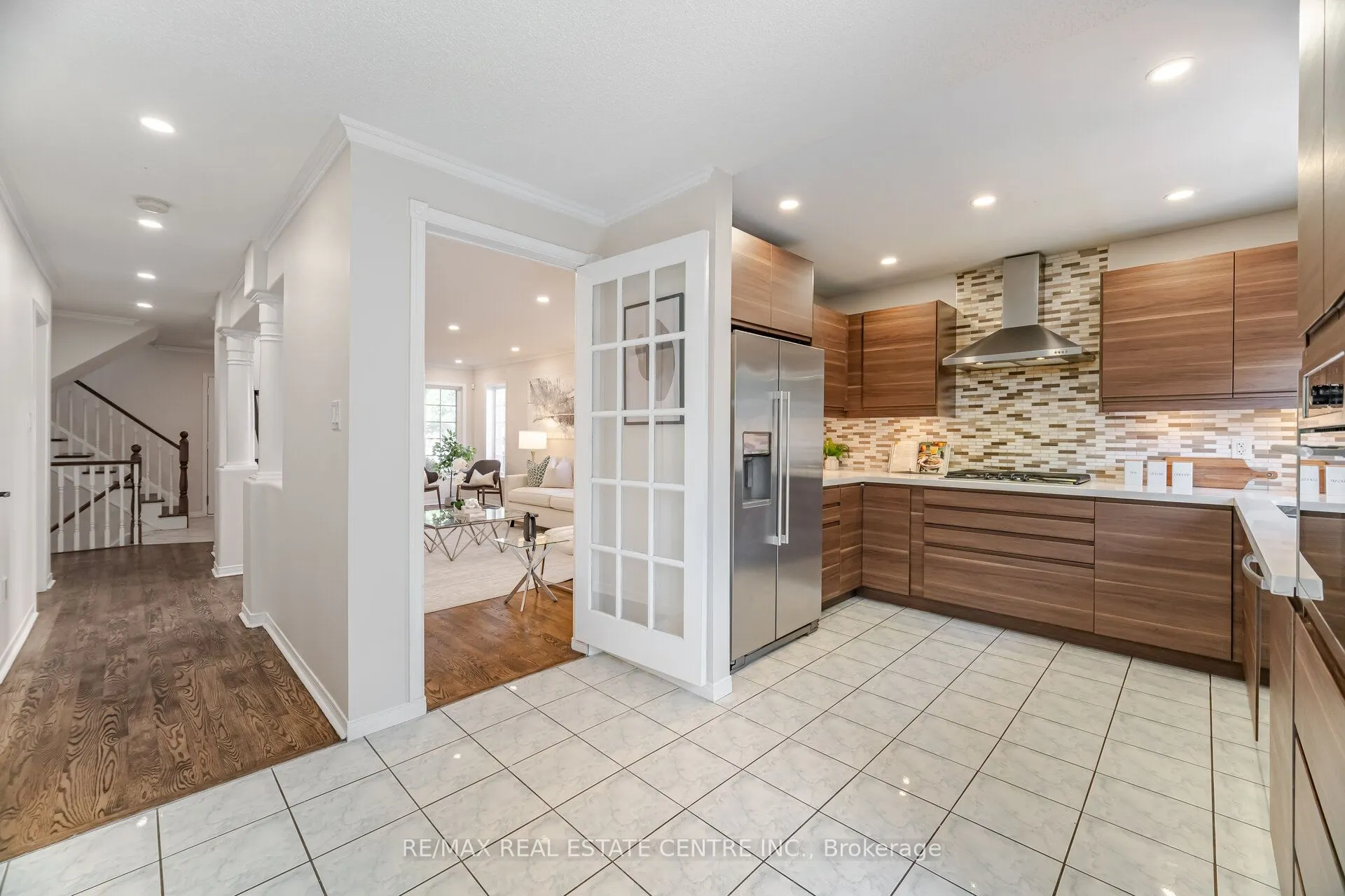 2021 Redstone Crescent