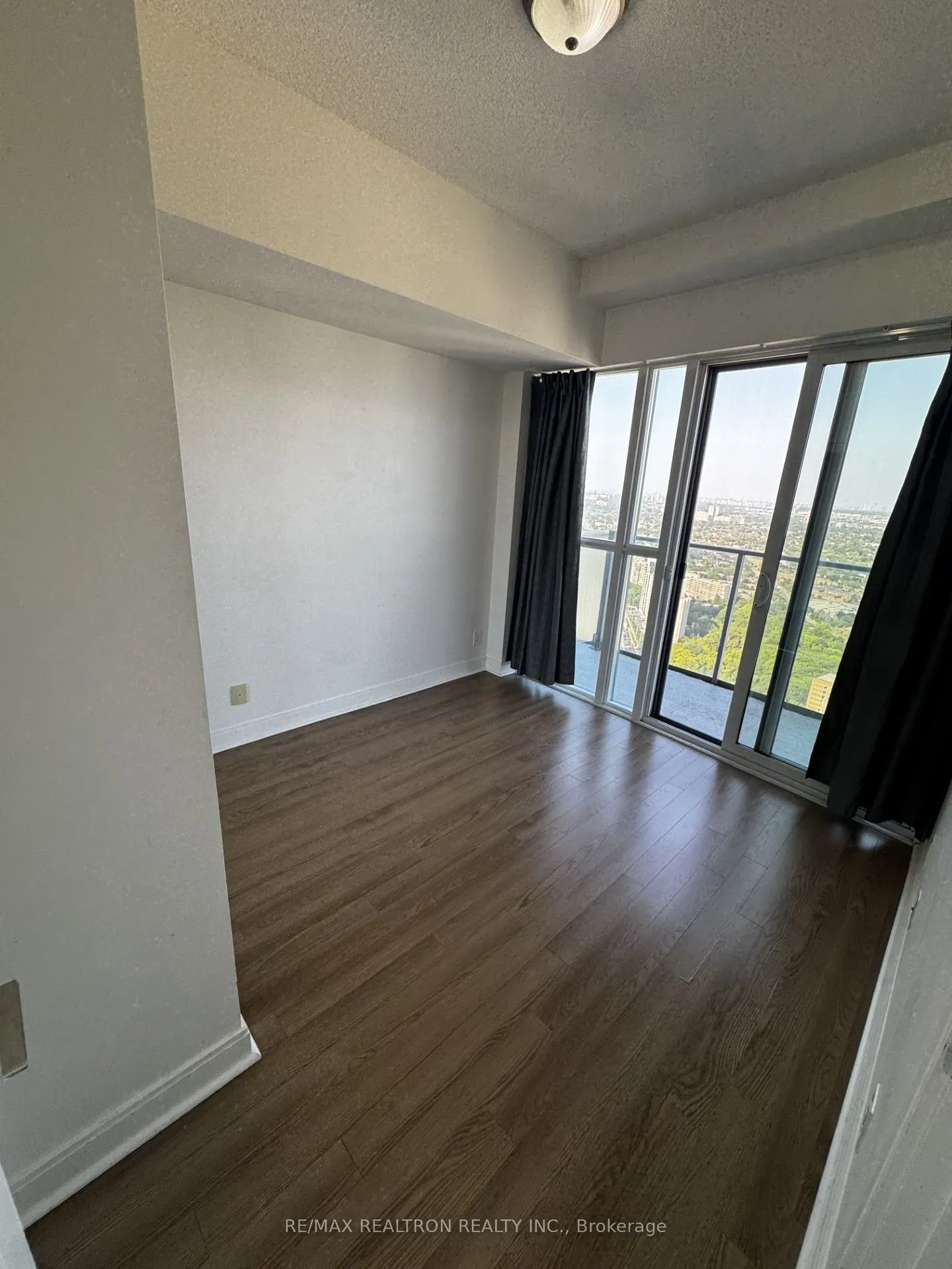 60 Absolute Avenue, #4601