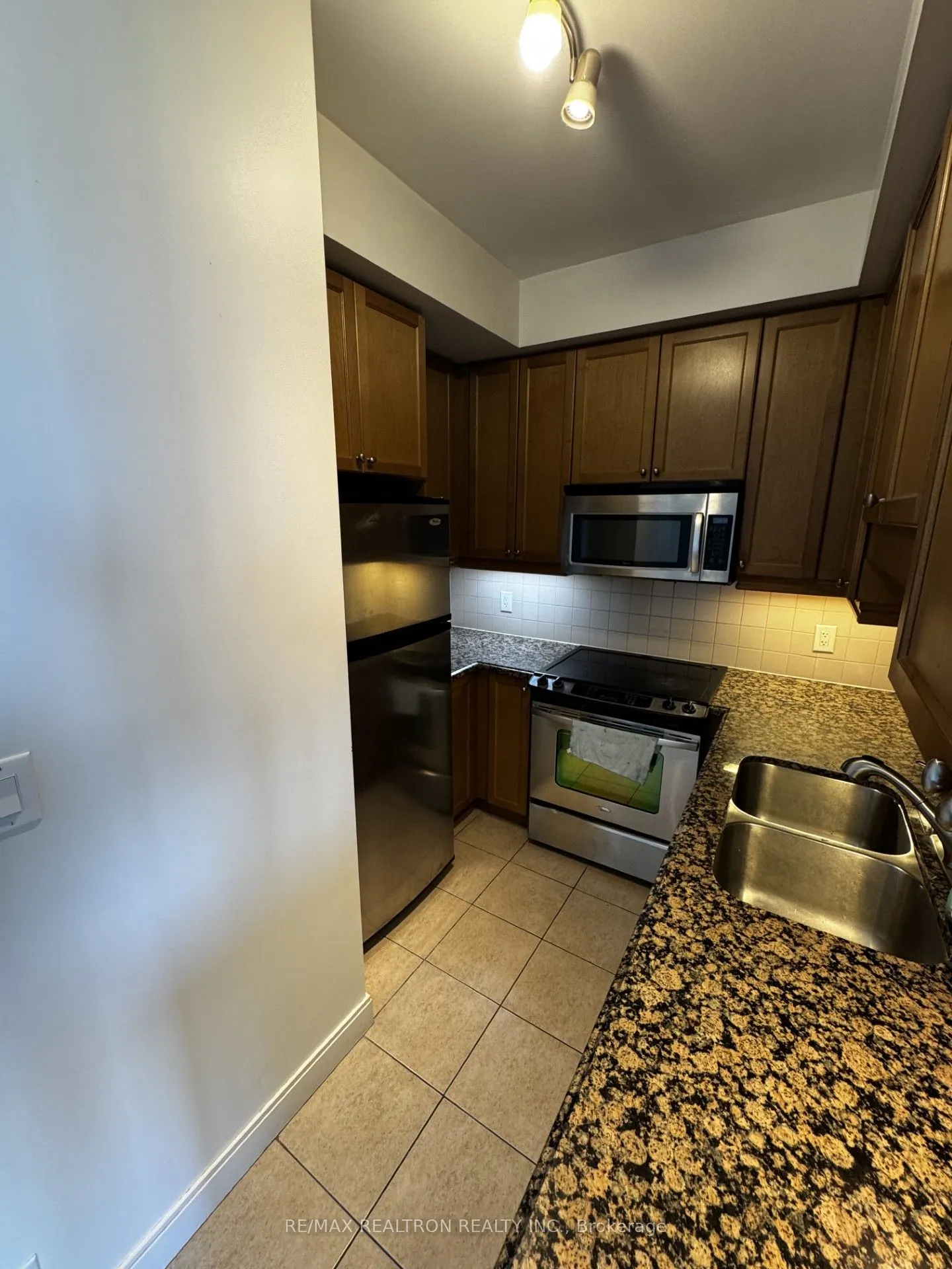 60 Absolute Avenue, #4601