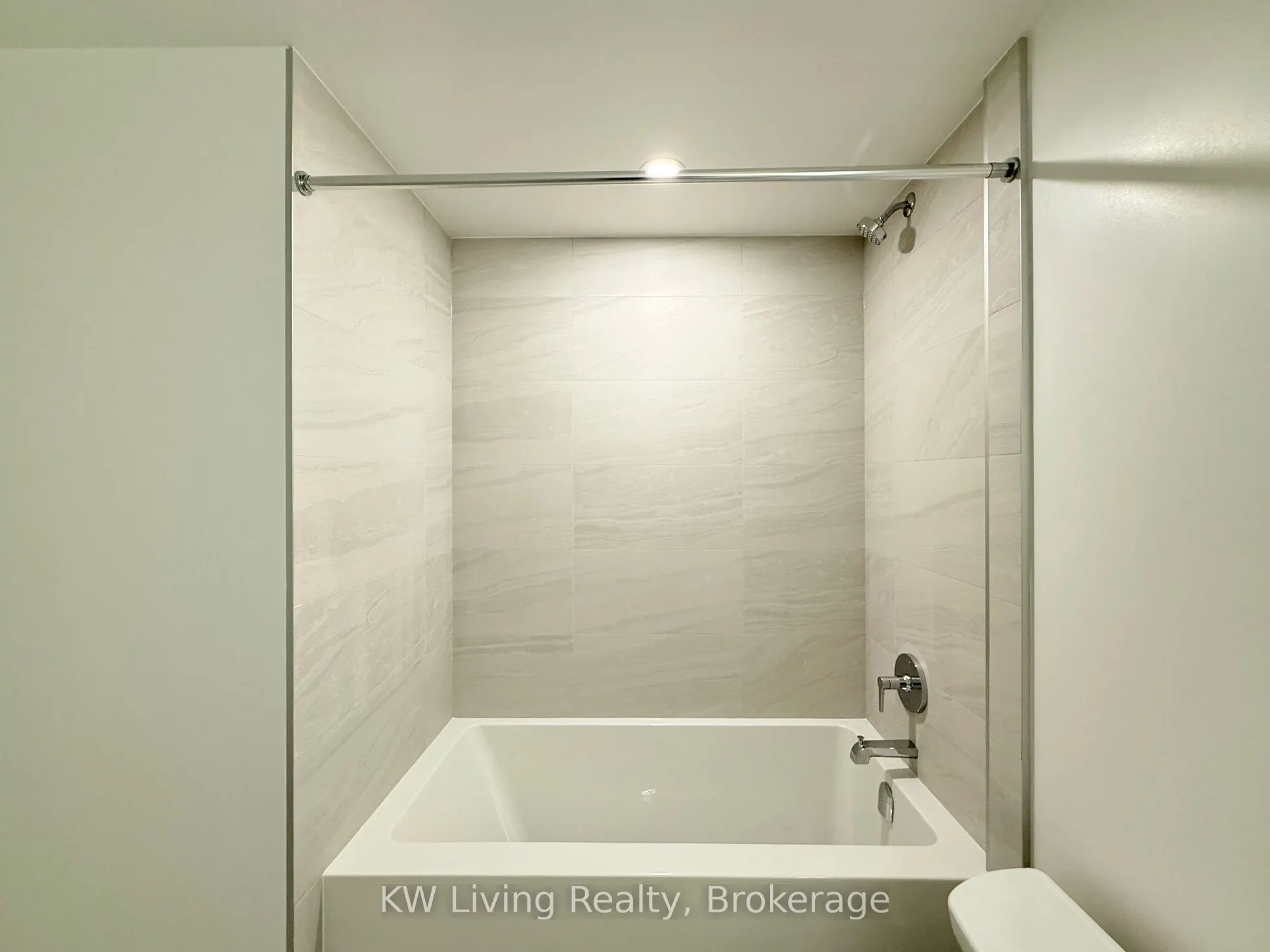 4015 The Exchange, #1809