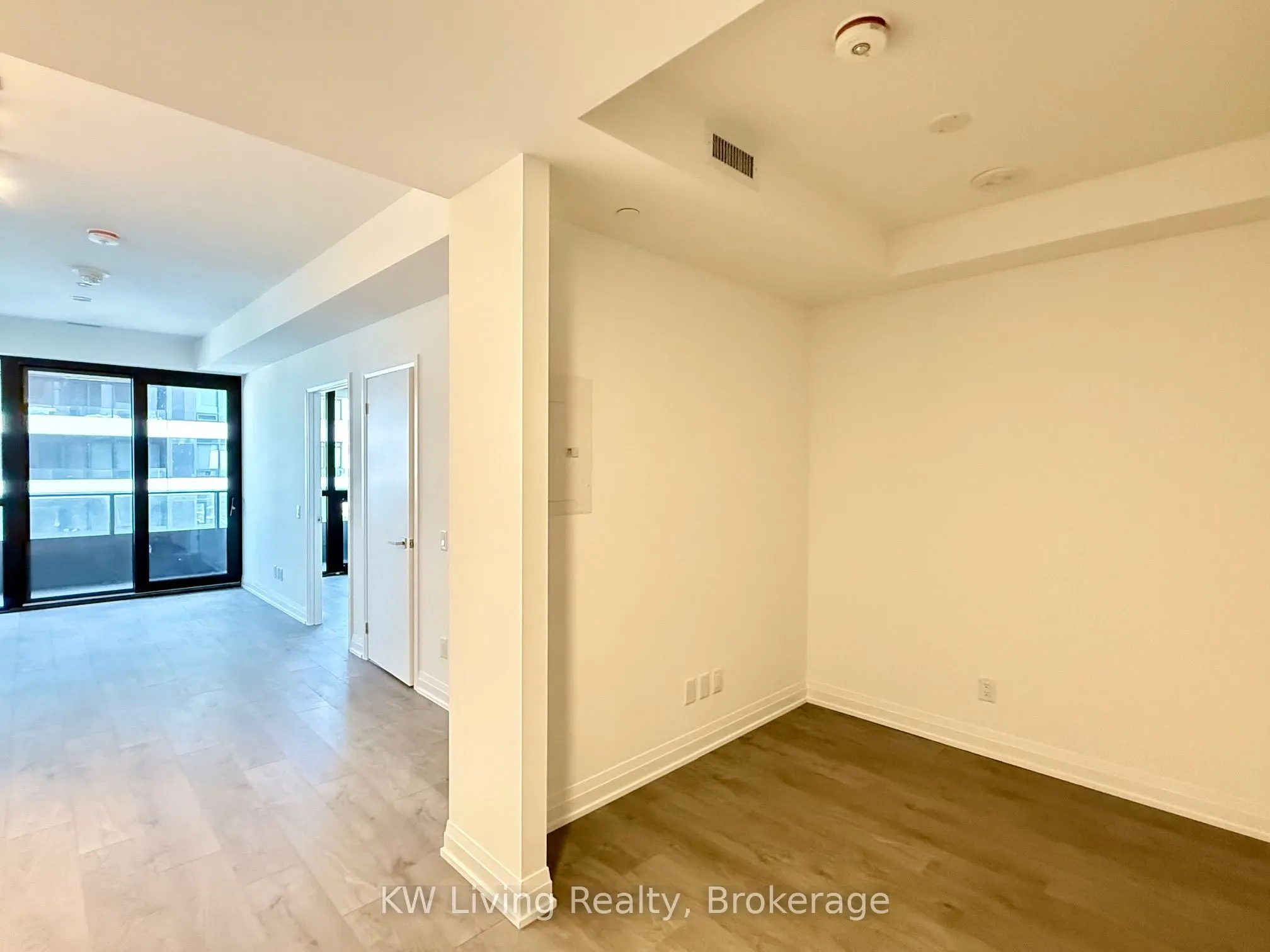 4015 The Exchange, #1809