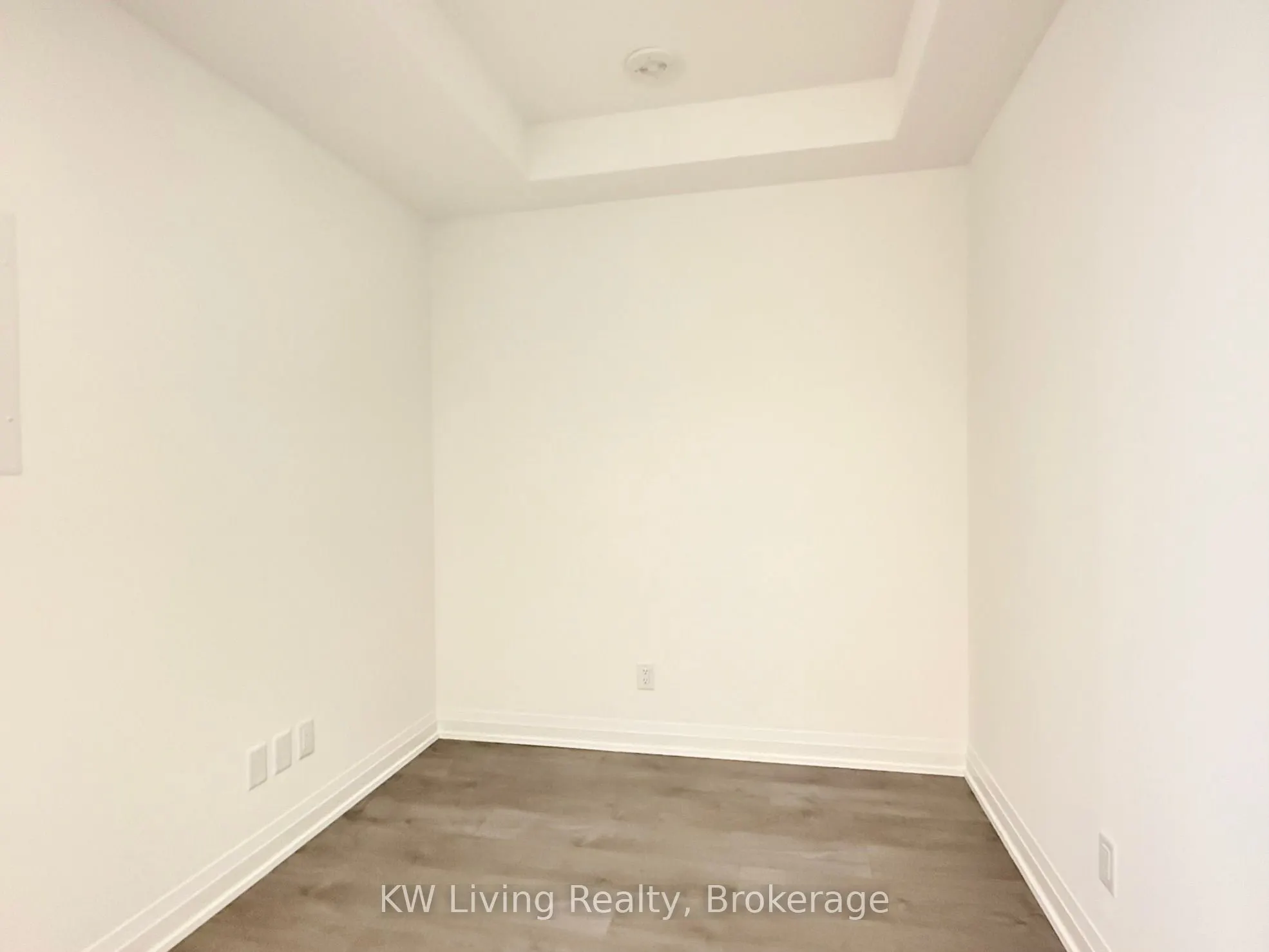 4015 The Exchange, #1809