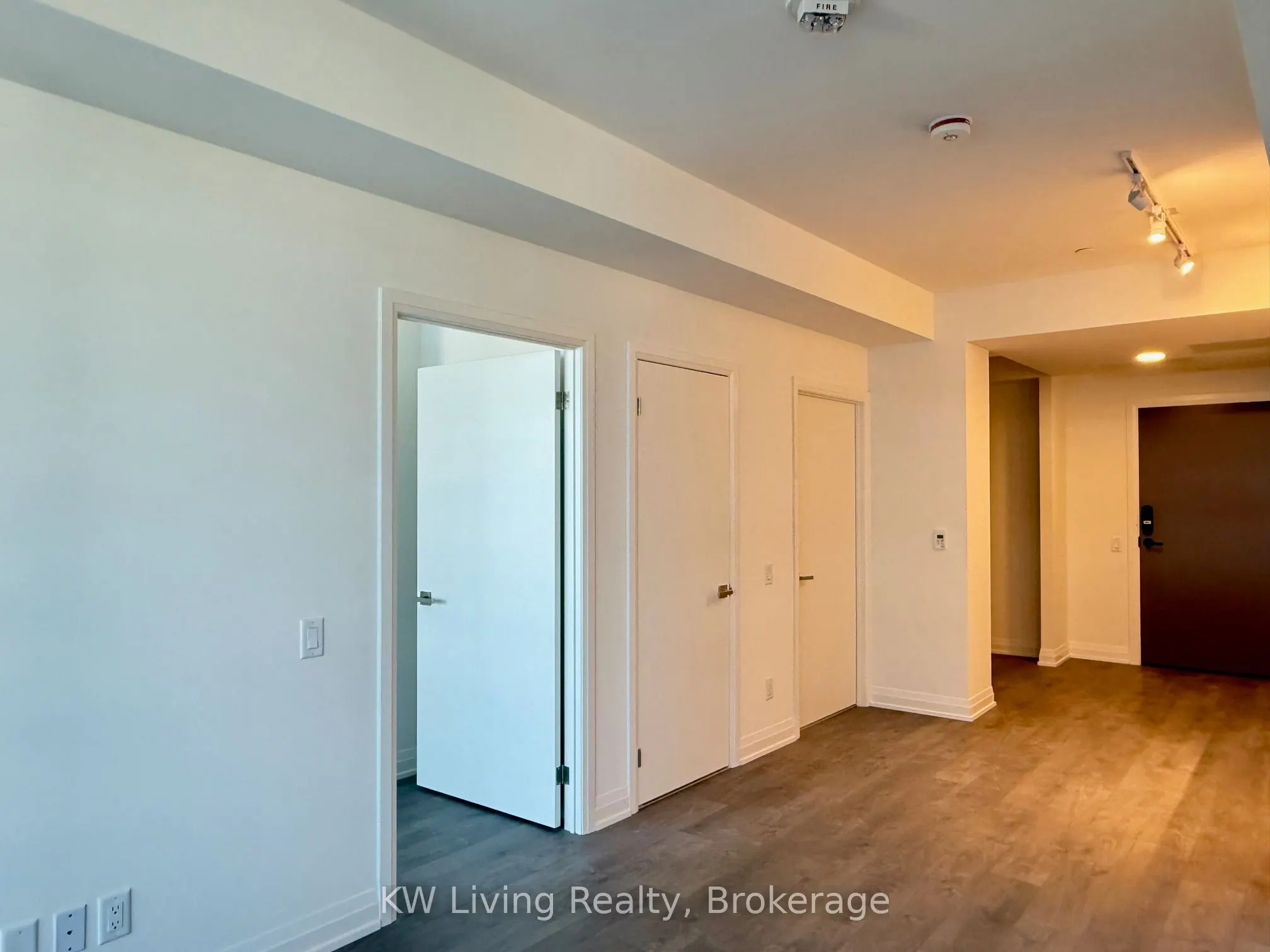 4015 The Exchange, #1809