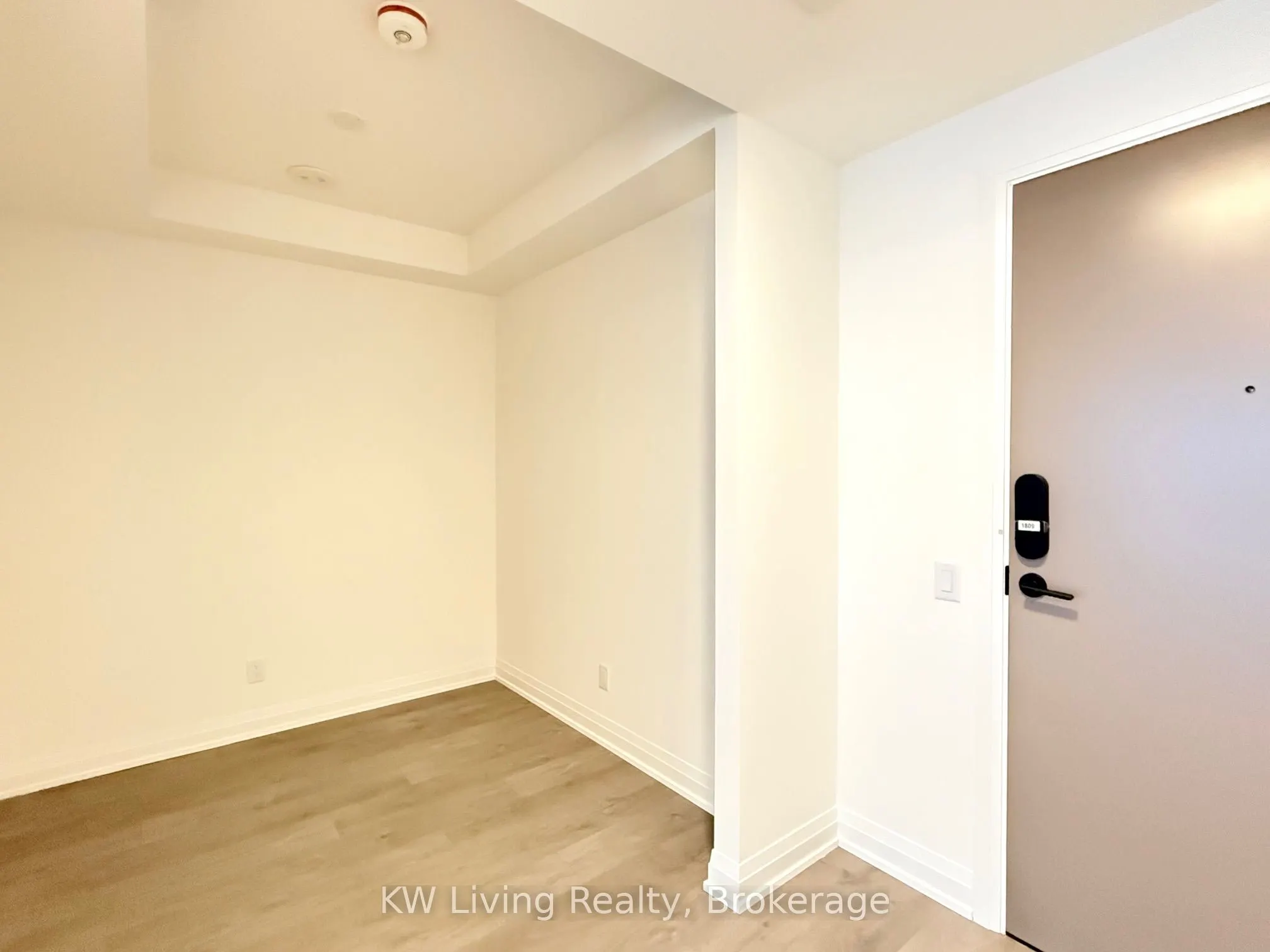 4015 The Exchange, #1809
