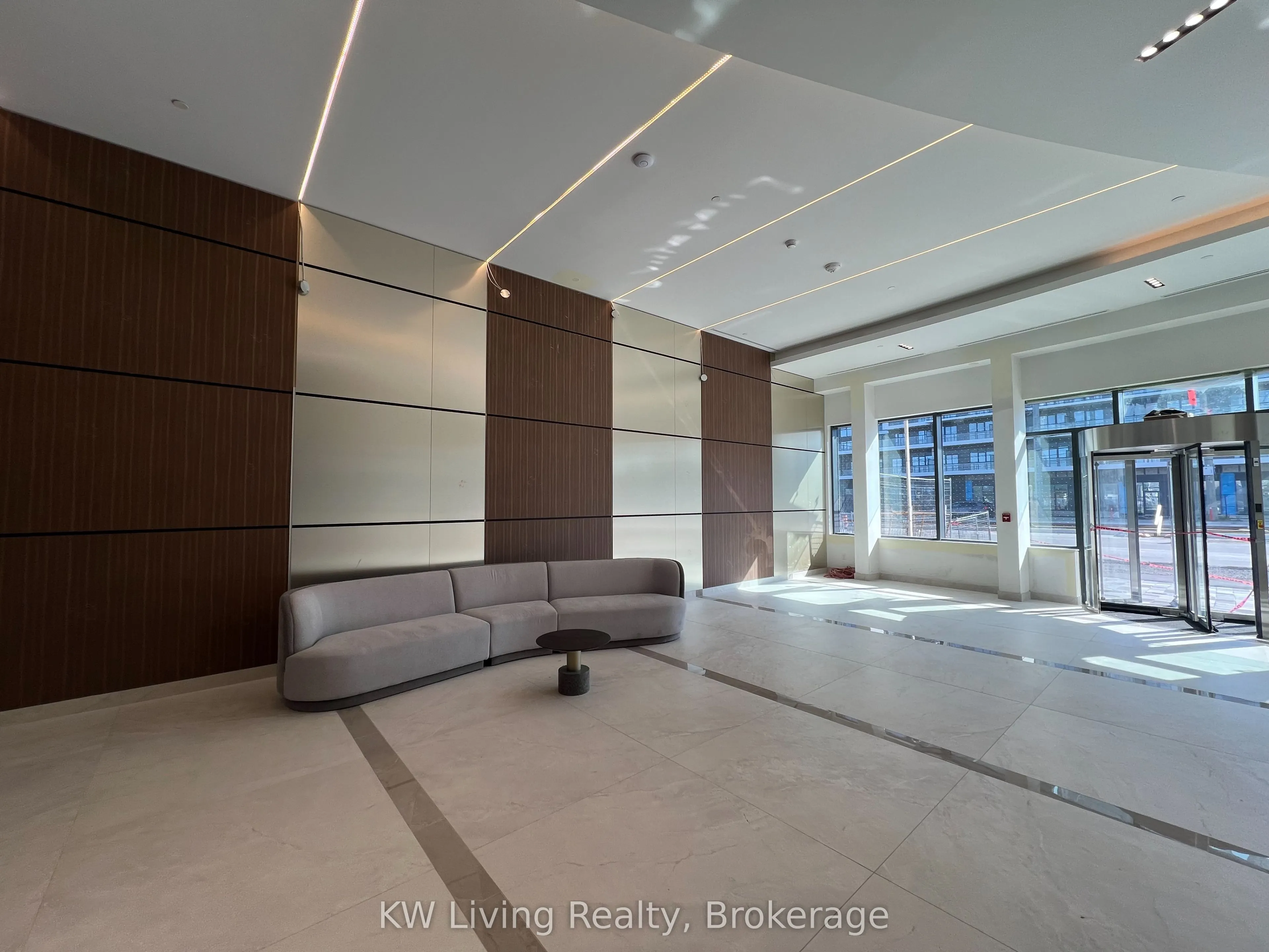 5105 Hurontario Street, #2909