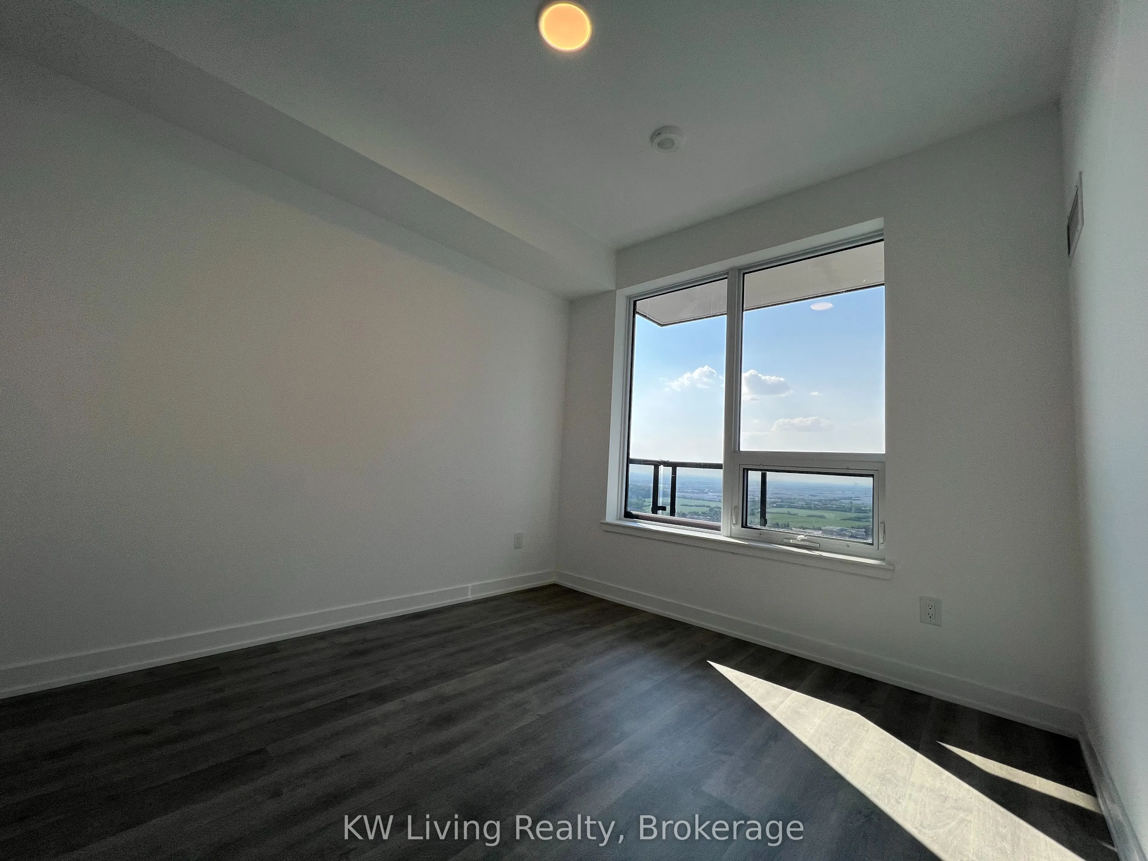 5105 Hurontario Street, #2909
