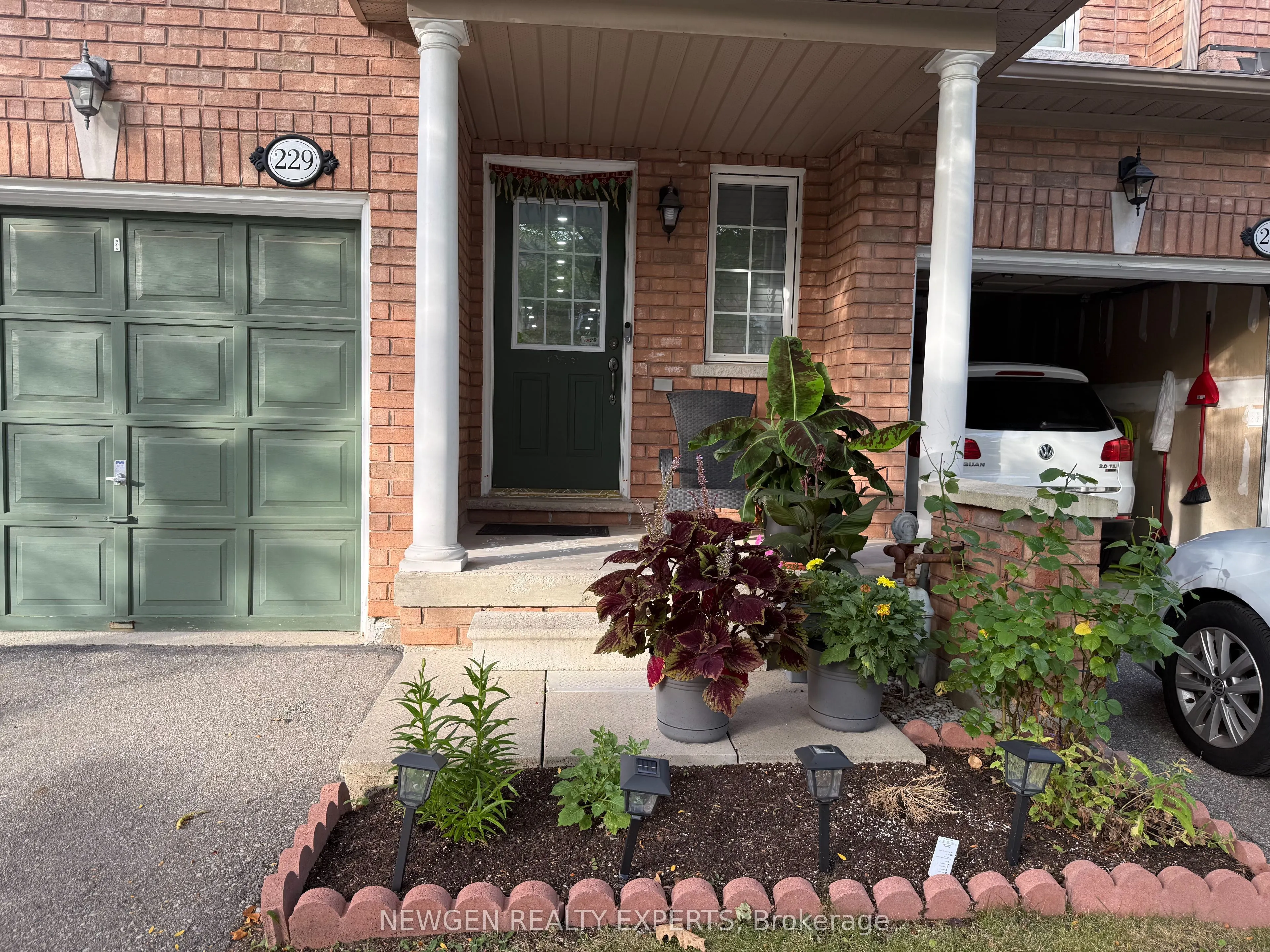7360 Zinnia Place, #229