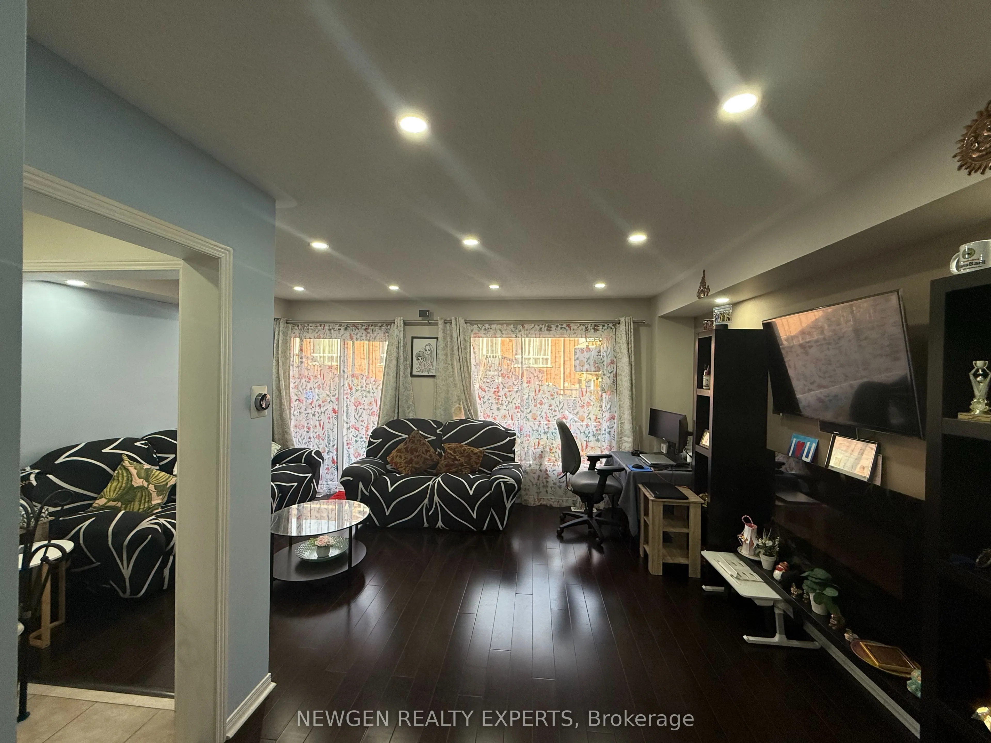 7360 Zinnia Place, #229