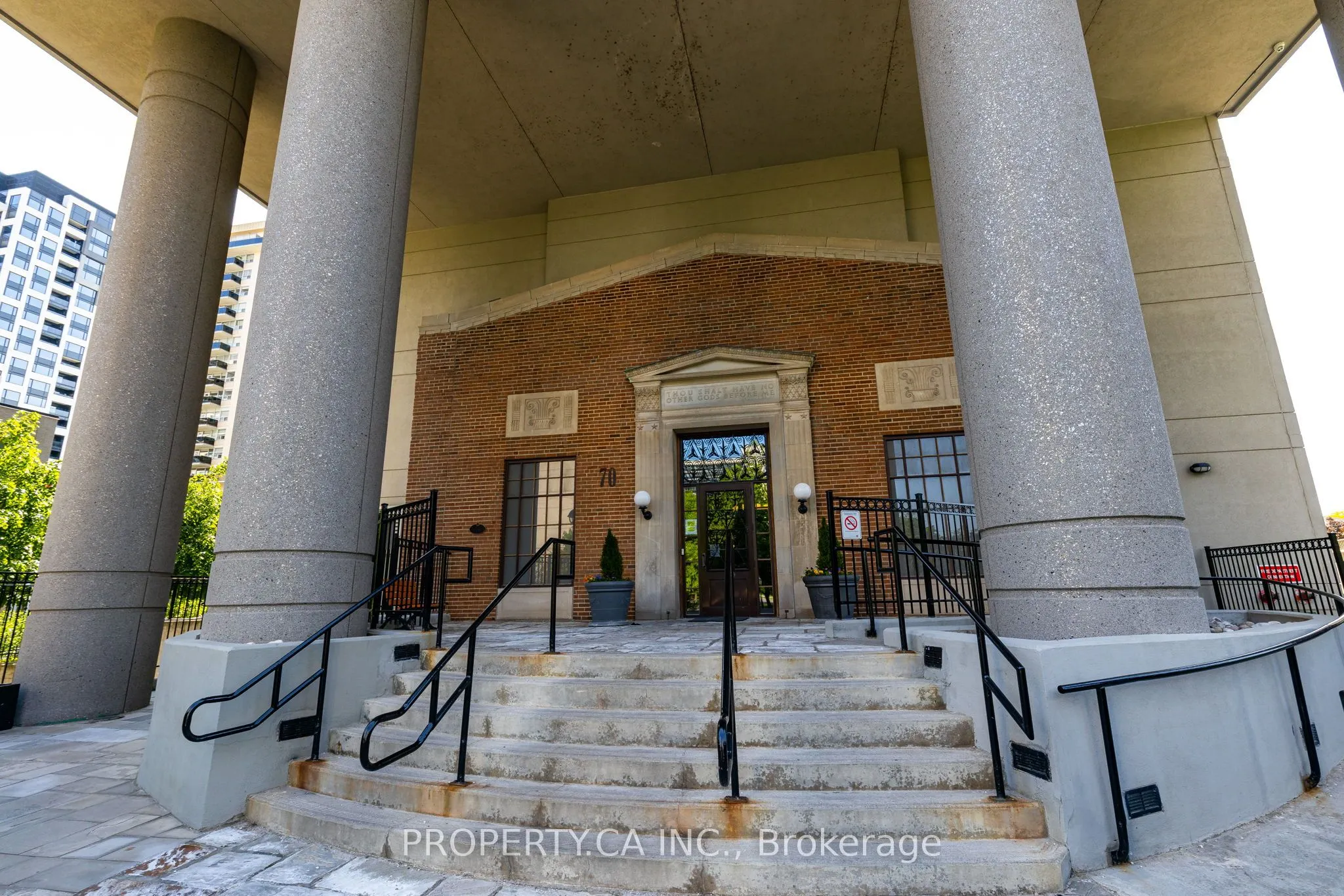 70 High Park Avenue, #1003