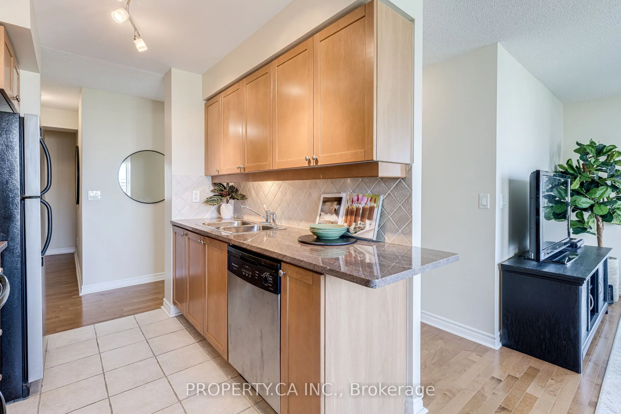 70 High Park Avenue, #1003