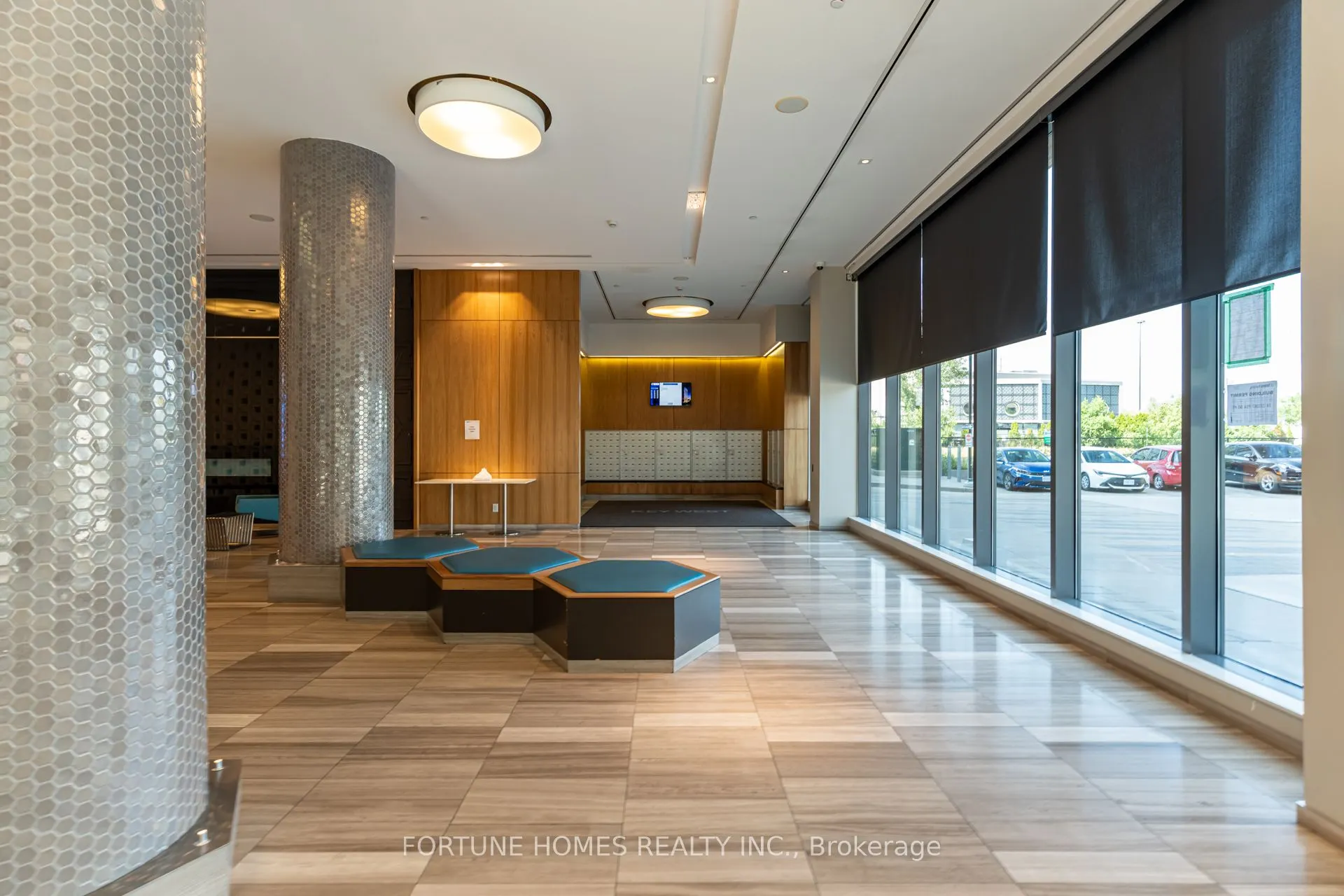36 Park Lawn Road, #510