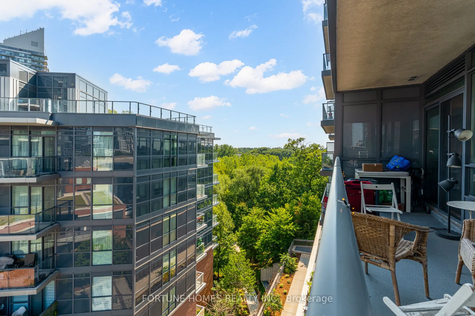 36 Park Lawn Road, #510