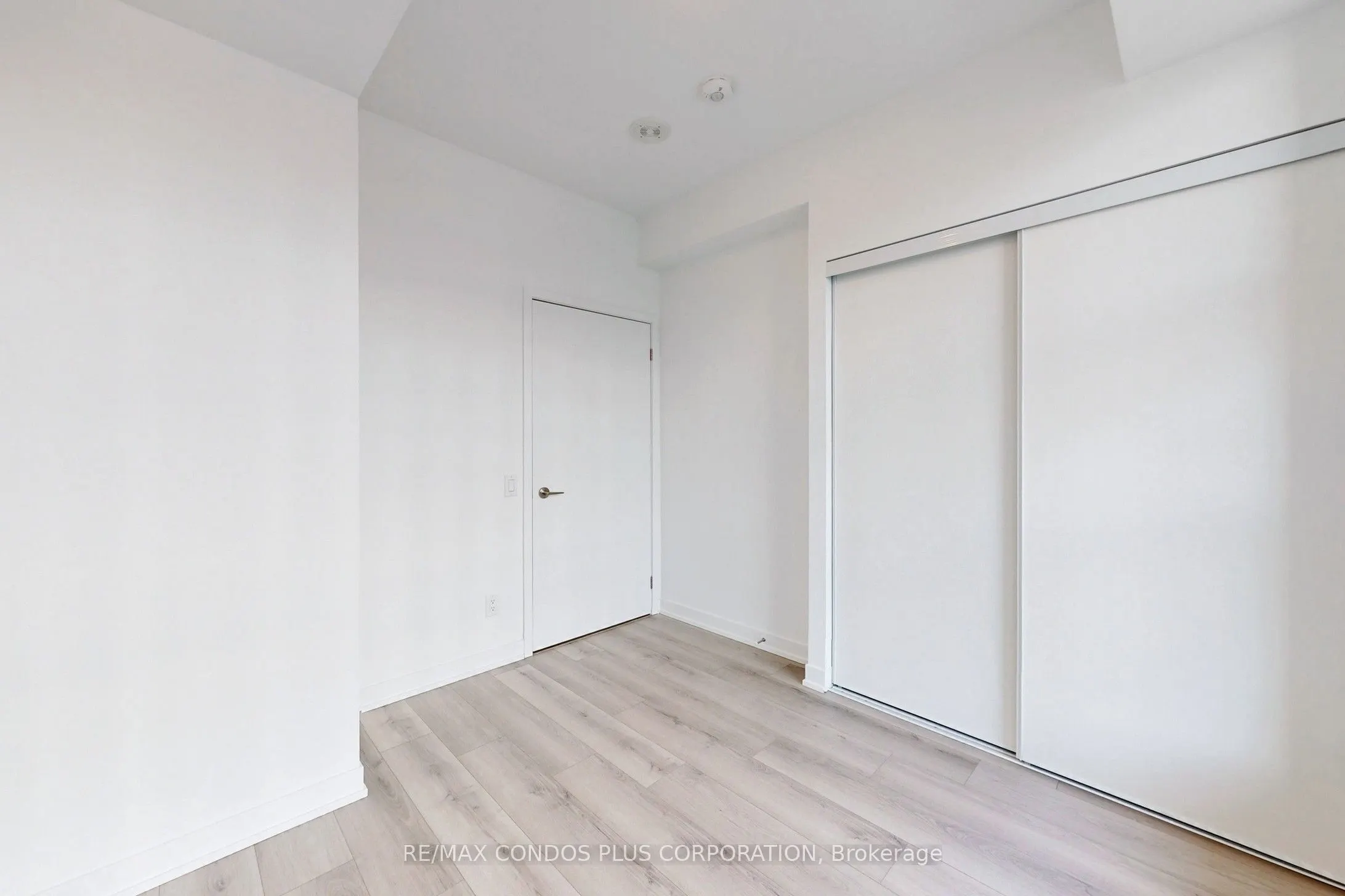 1787 St Clair Avenue W, #710