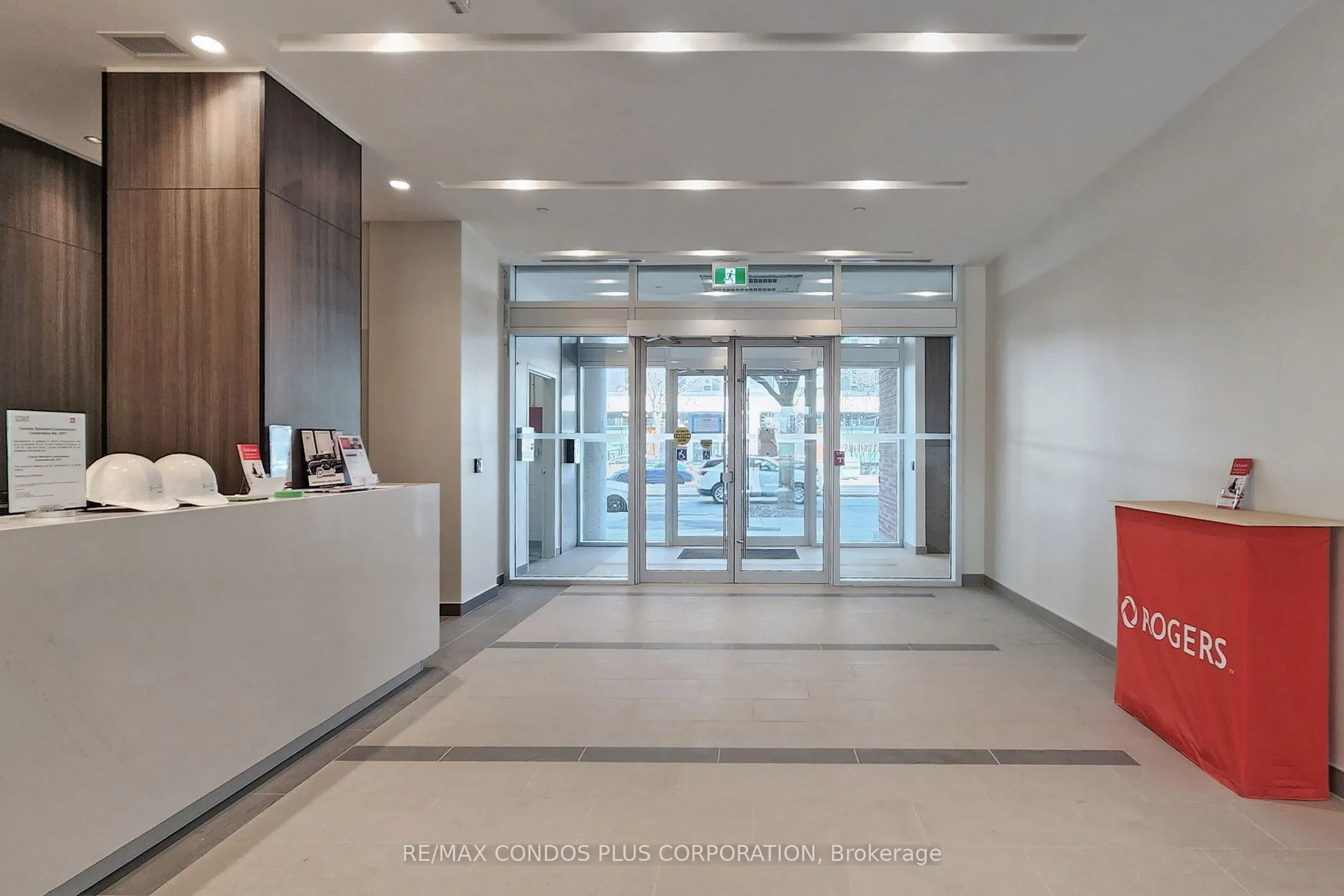 1787 St Clair Avenue W, #710