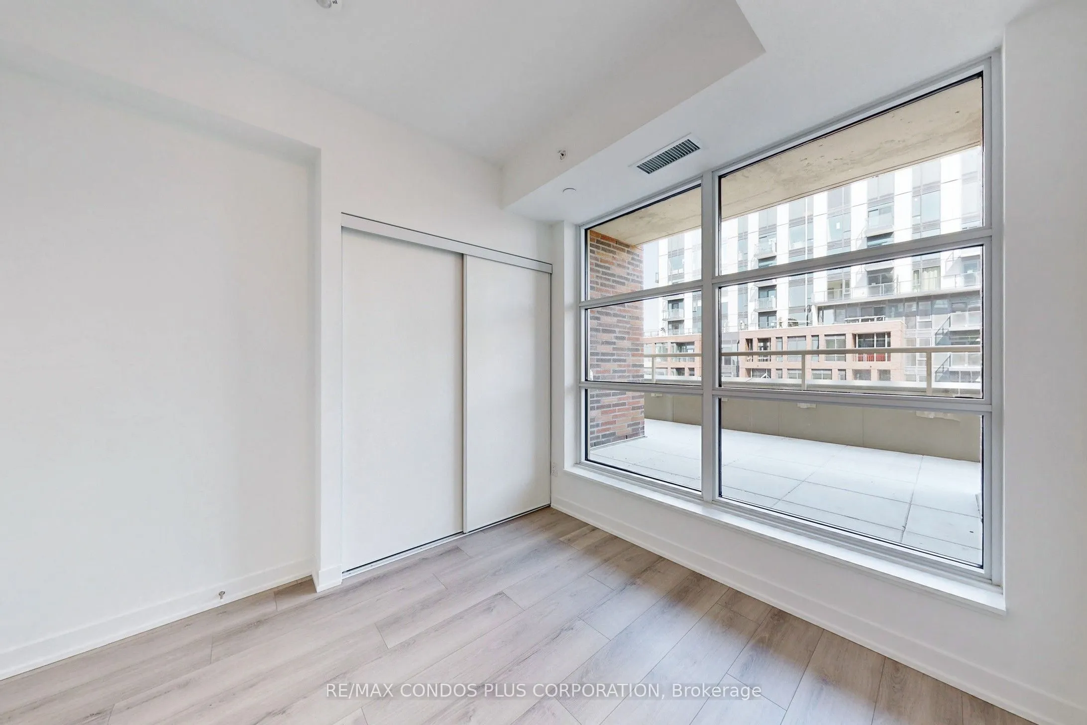 1787 St Clair Avenue W, #710