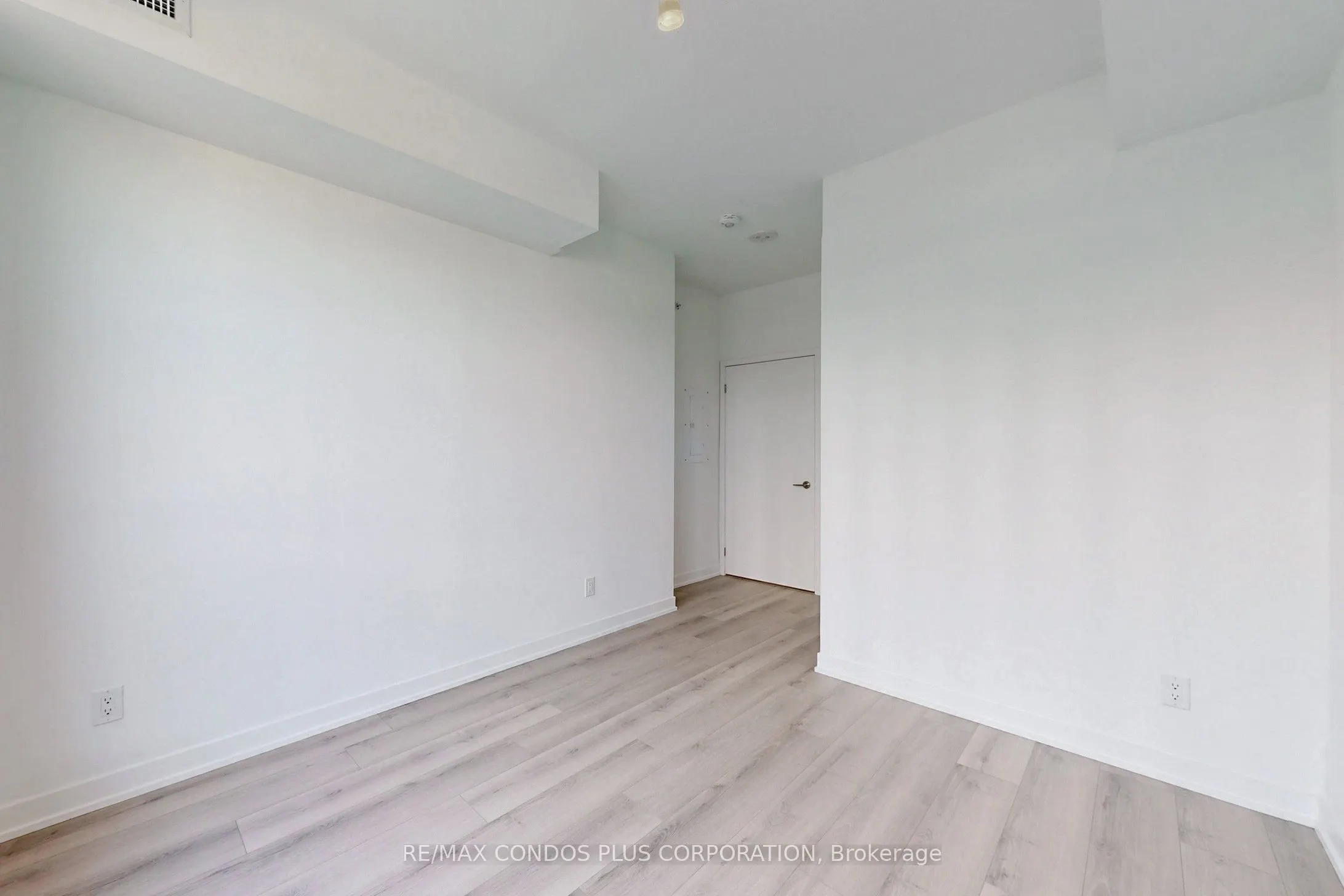 1787 St Clair Avenue W, #710