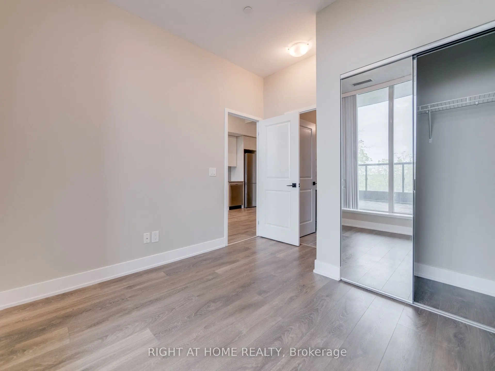 2489 Taunton Road, #223