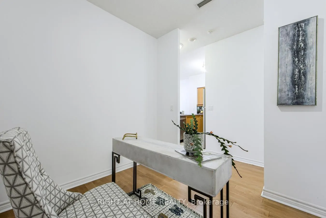 388 Prince Of Wales Drive, #1809