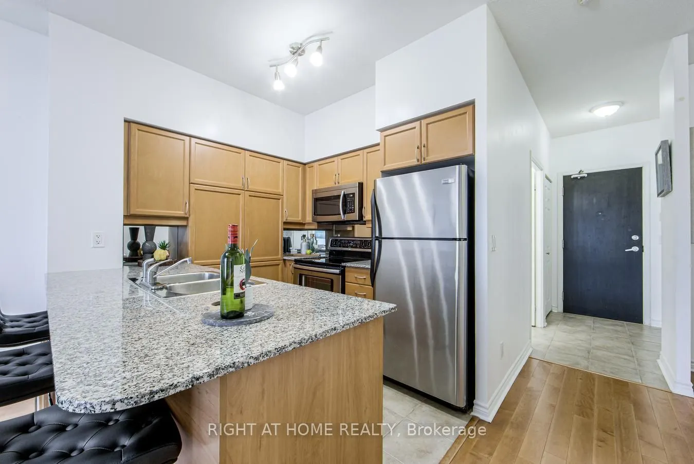 388 Prince Of Wales Drive, #1809