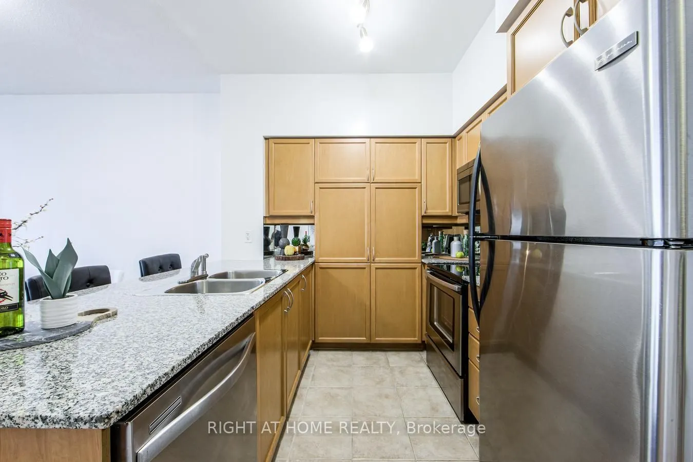 388 Prince Of Wales Drive, #1809