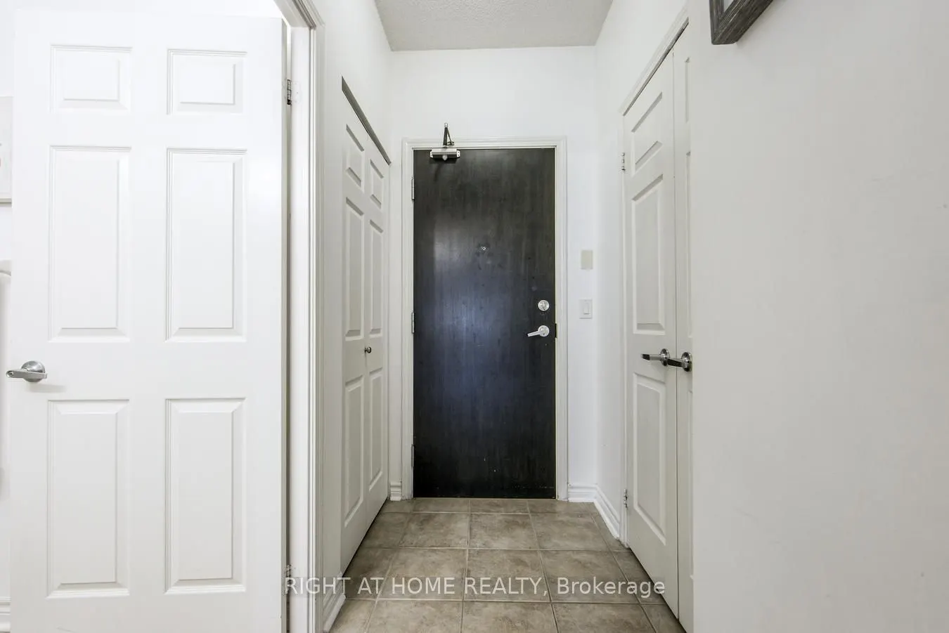388 Prince Of Wales Drive, #1809