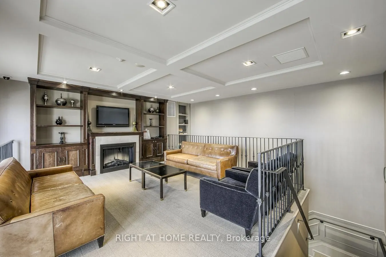 388 Prince Of Wales Drive, #1809