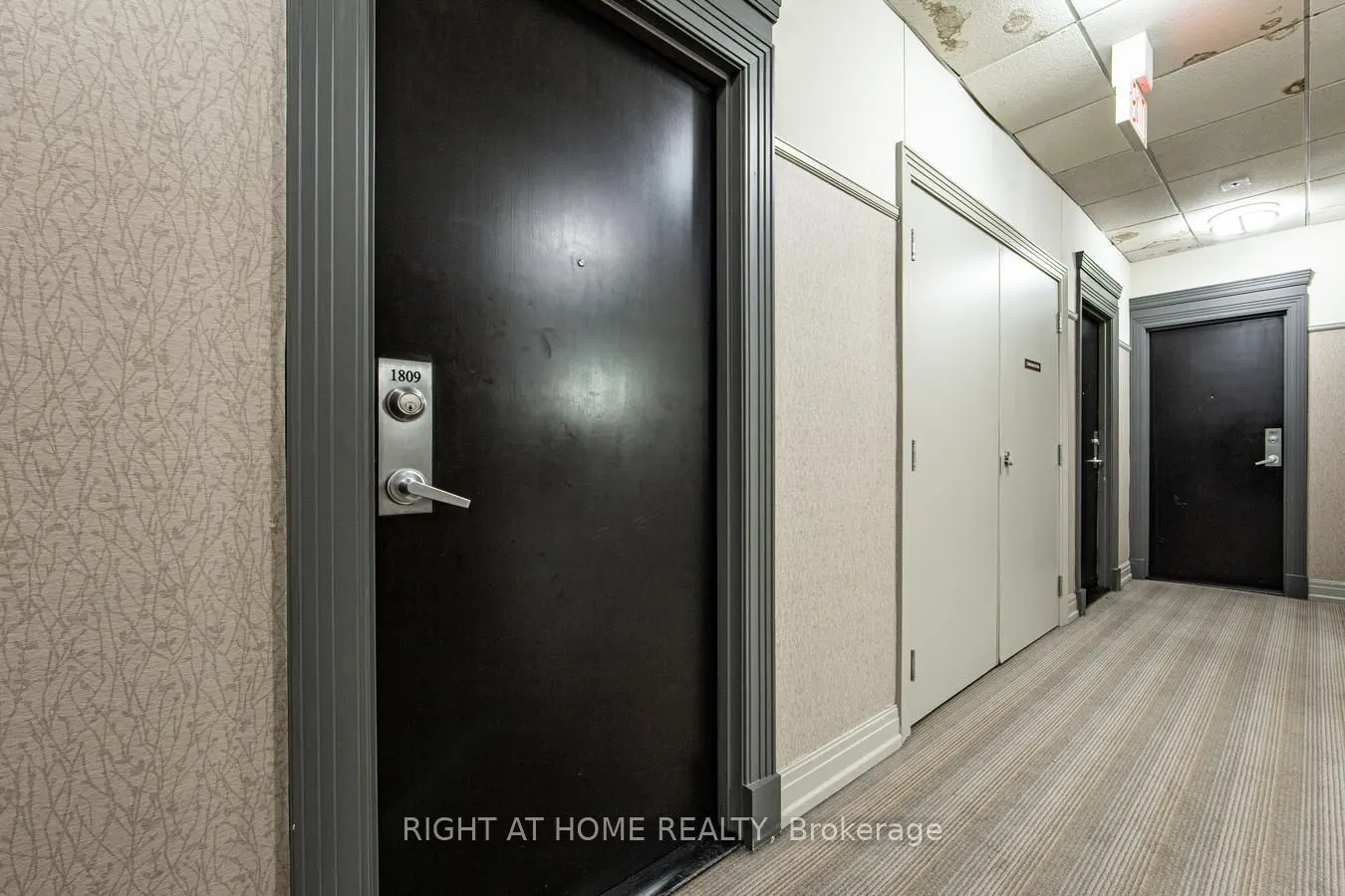 388 Prince Of Wales Drive, #1809