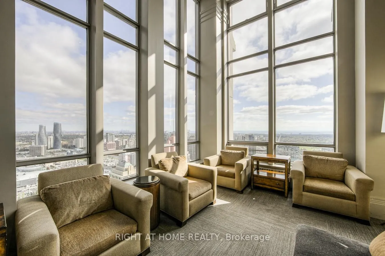 388 Prince Of Wales Drive, #1809