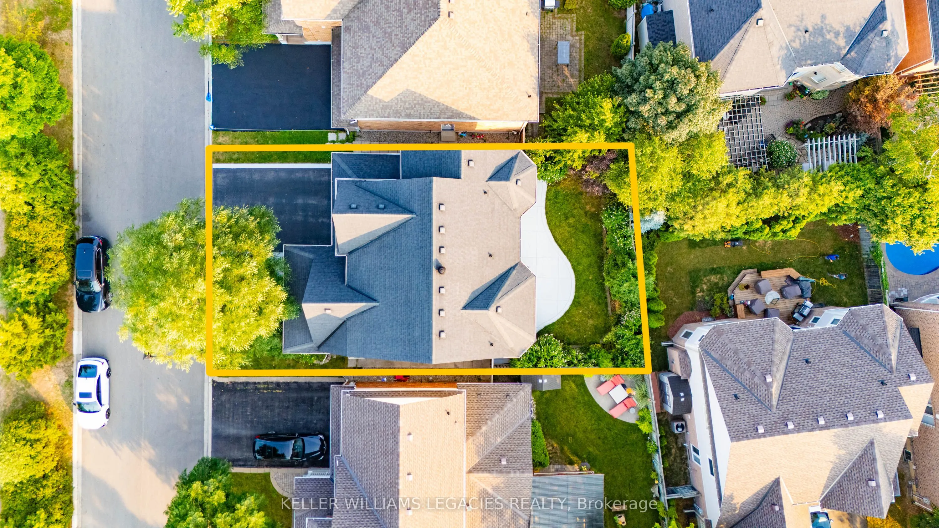 1650 Dempsey Crescent