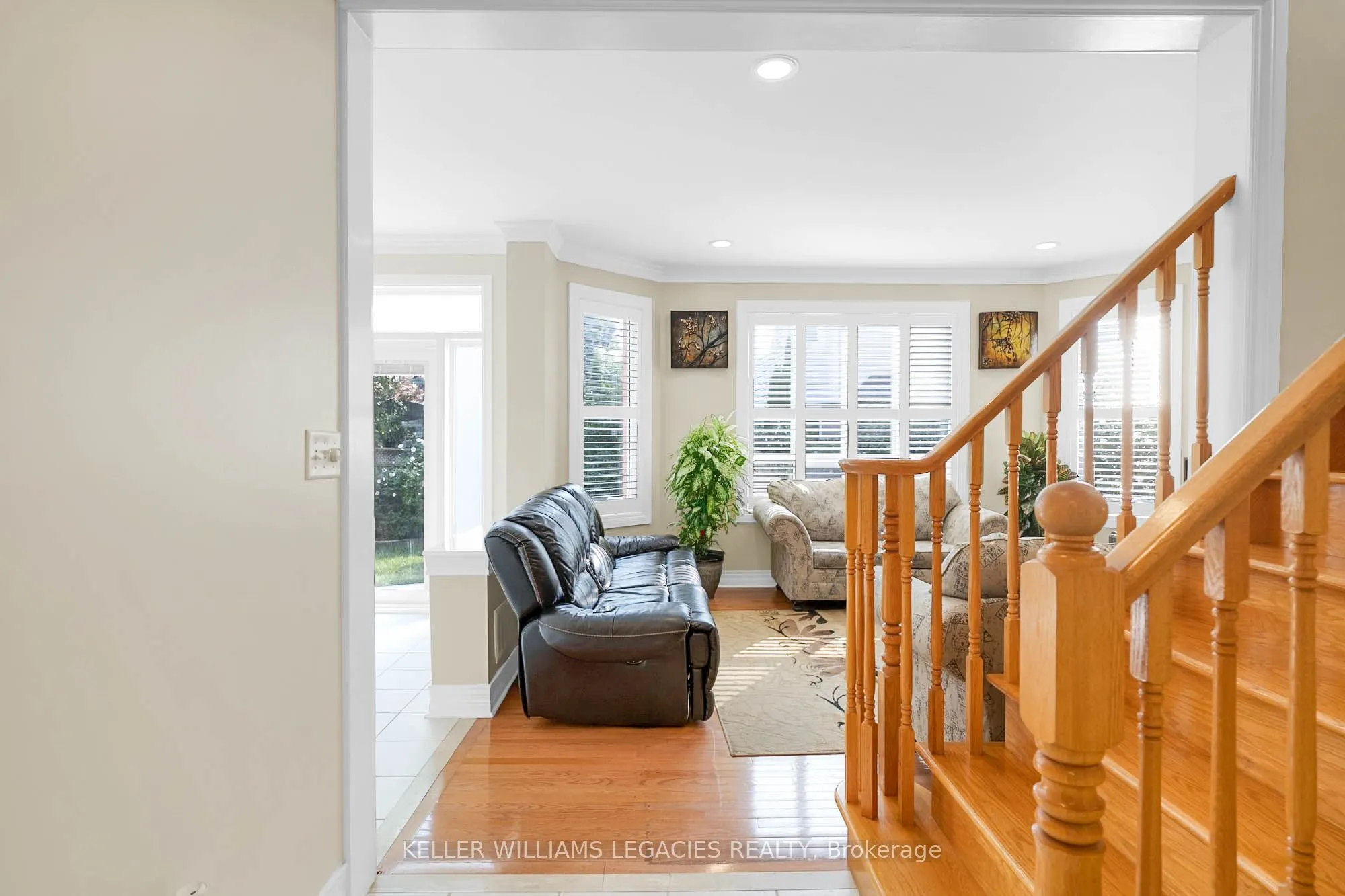 1650 Dempsey Crescent