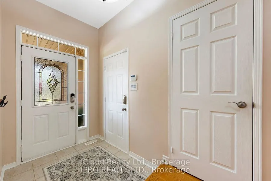 4 Ash Court