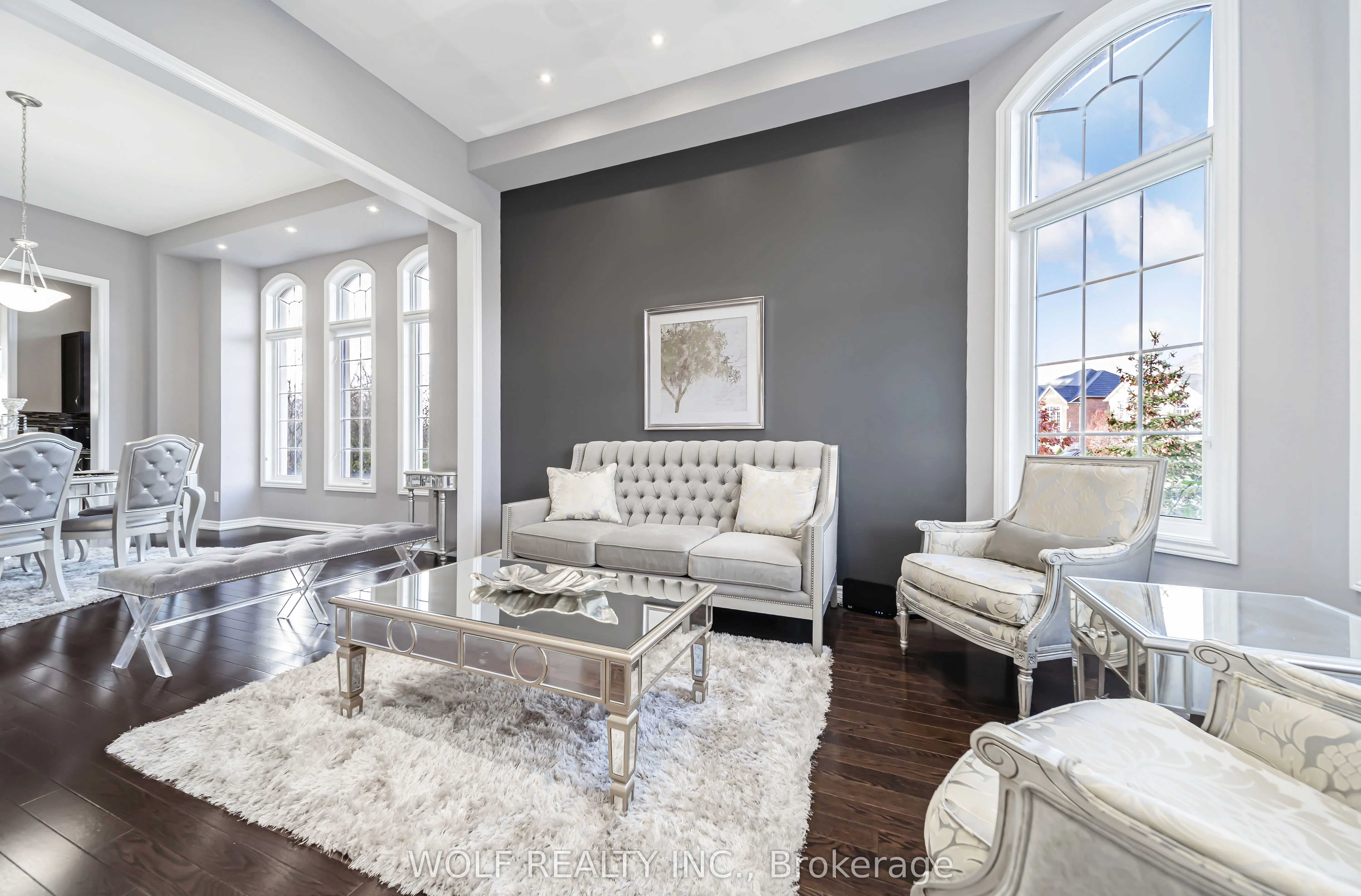 98 Coastline Drive